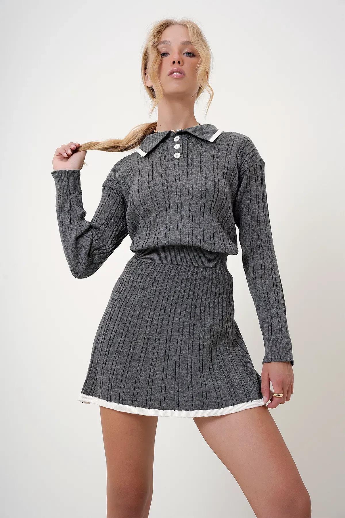 Grey Sweater Skirt Knit Set, Anthracite, large image number 1