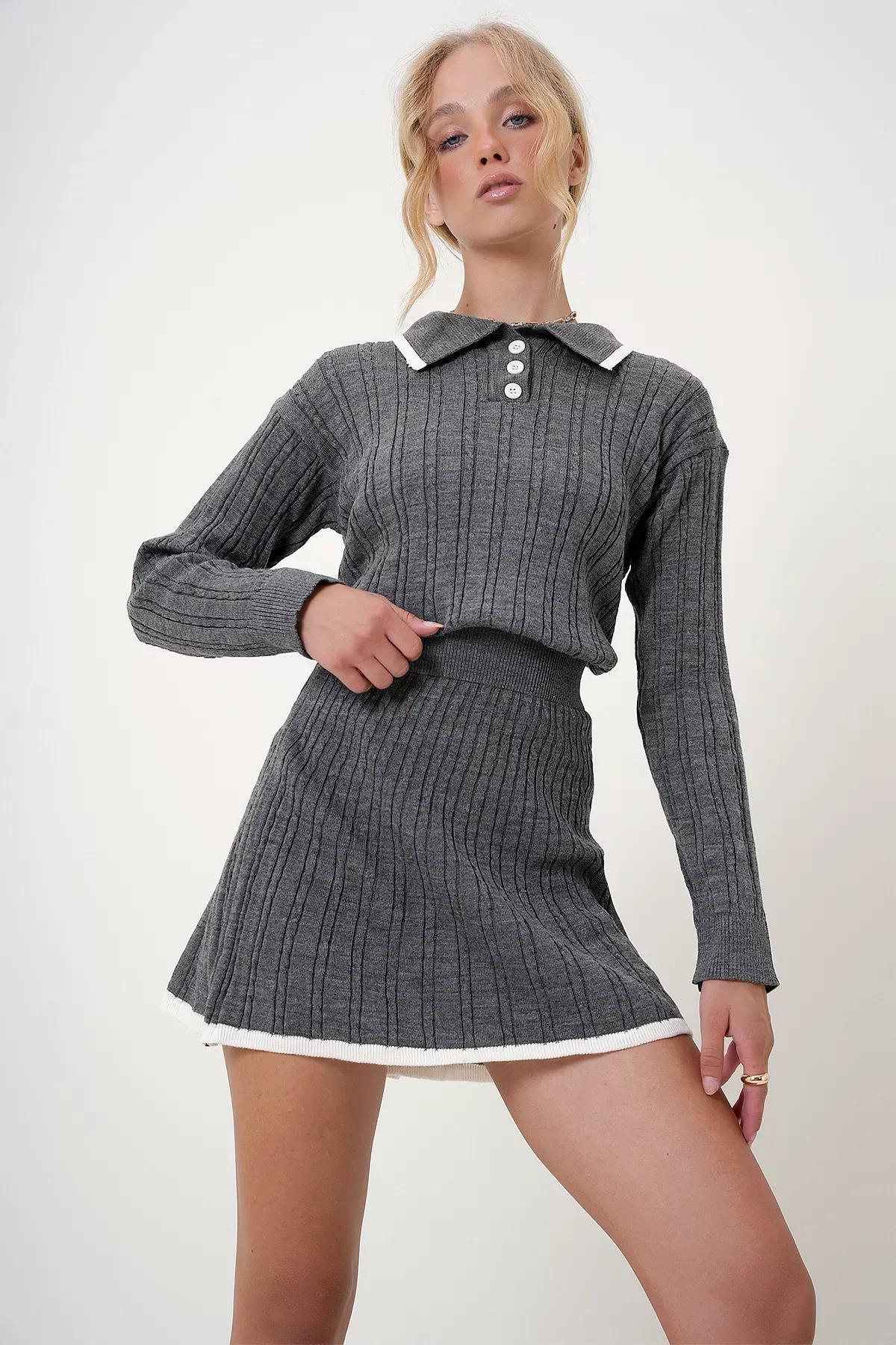 Grey Sweater Skirt Knit Set, Anthracite, large image number 3