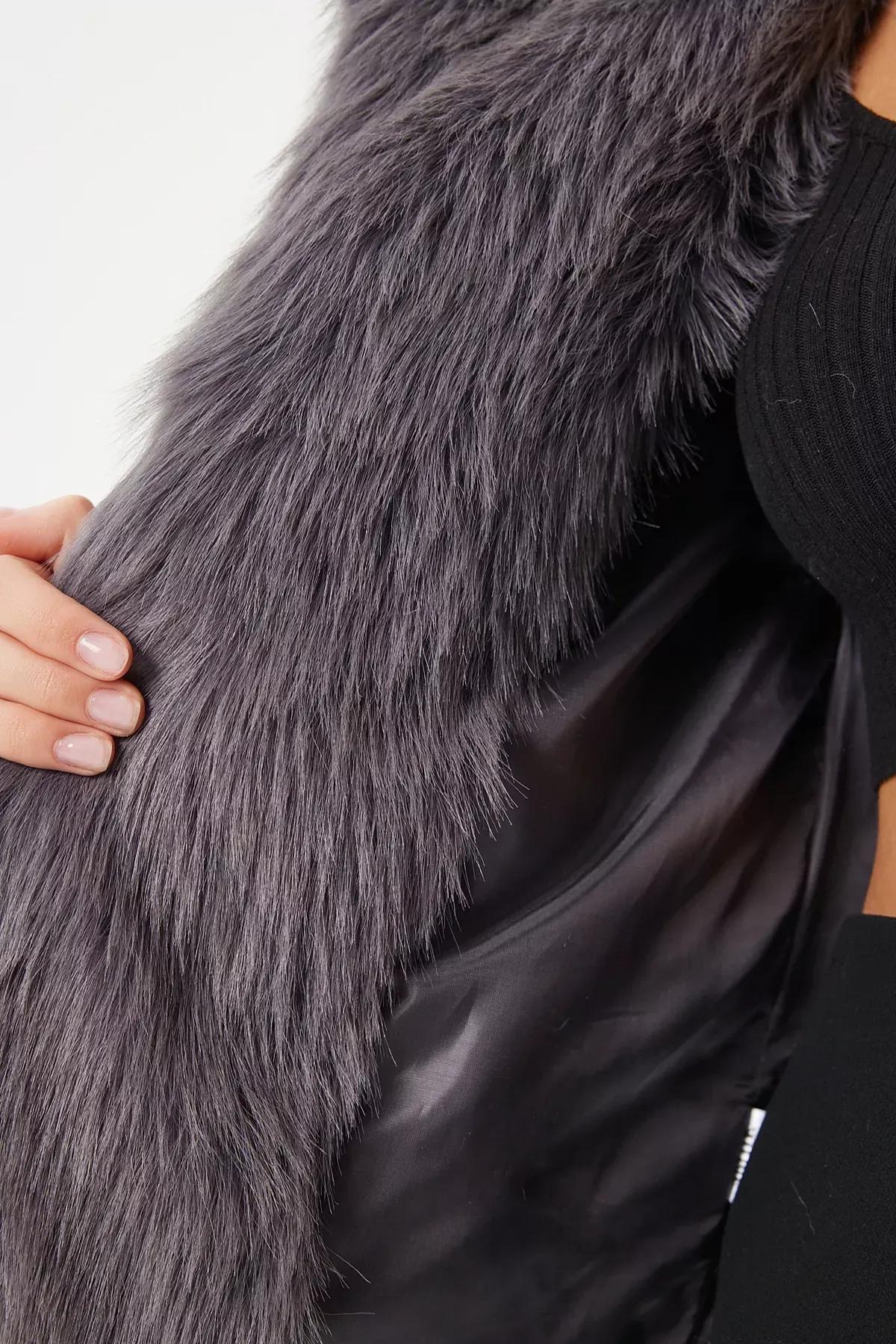Grey Faux Fur Vest, Anthracite, large image number 7