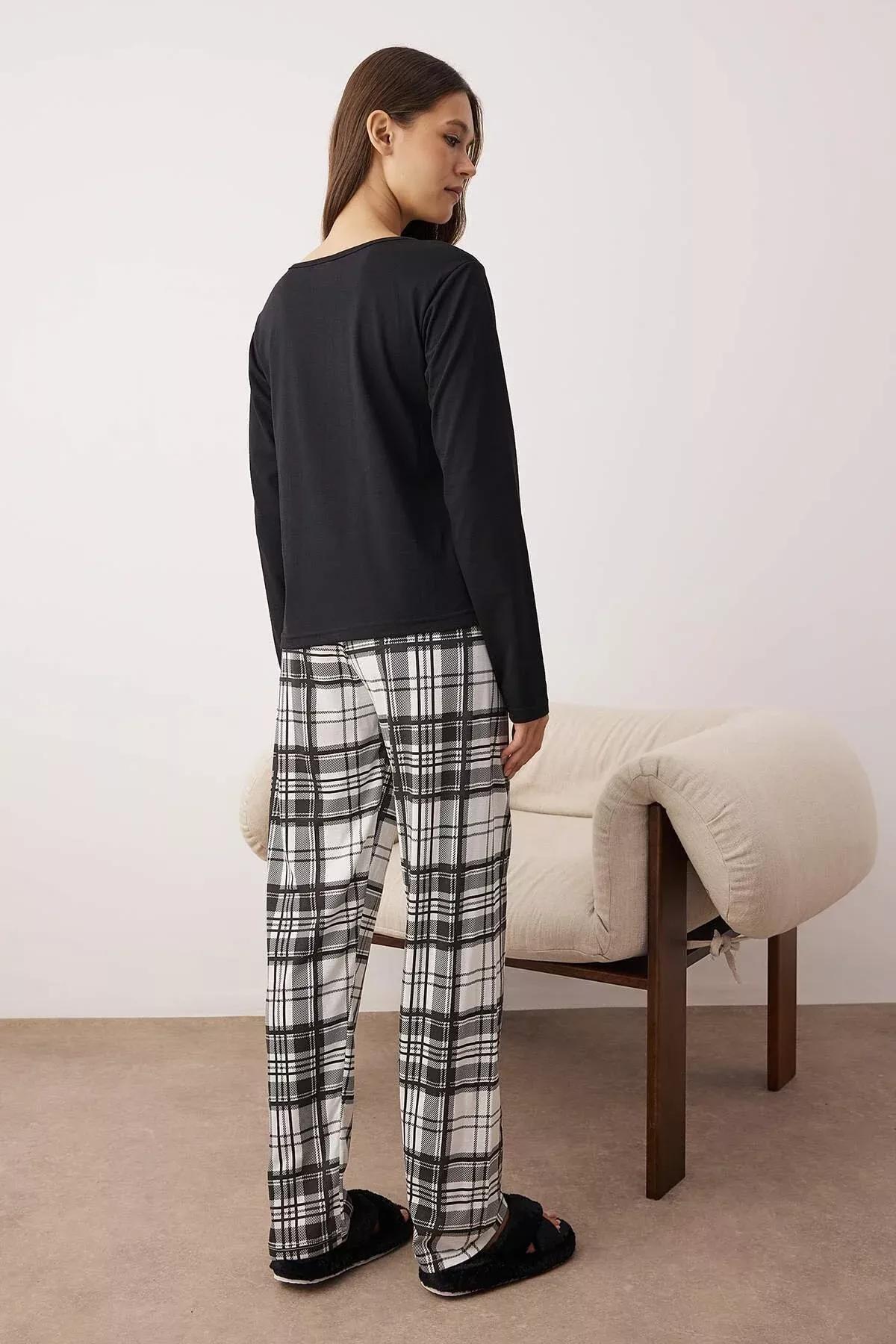 Black Heart Plaid Pajama Set, BLACK, large image number 4