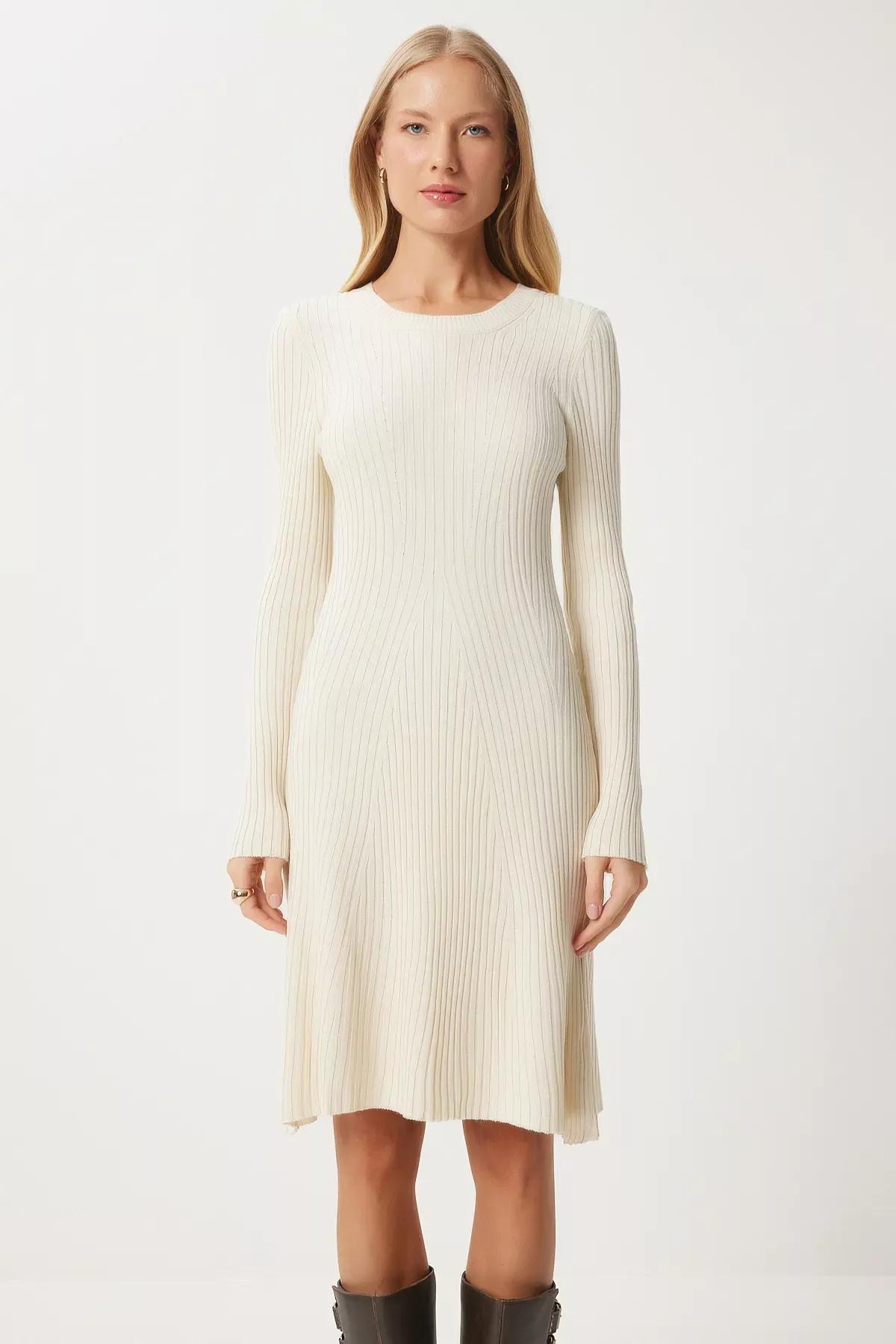 White Crew Neck Ribbed Knitted Dress, Cream, large image number 4