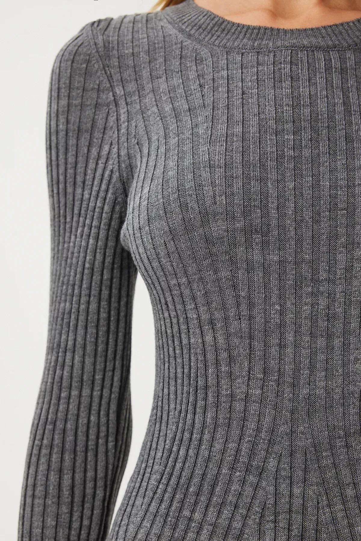 Gray Crew Neck Ribbed Knitted Dress, Grey, large image number 4