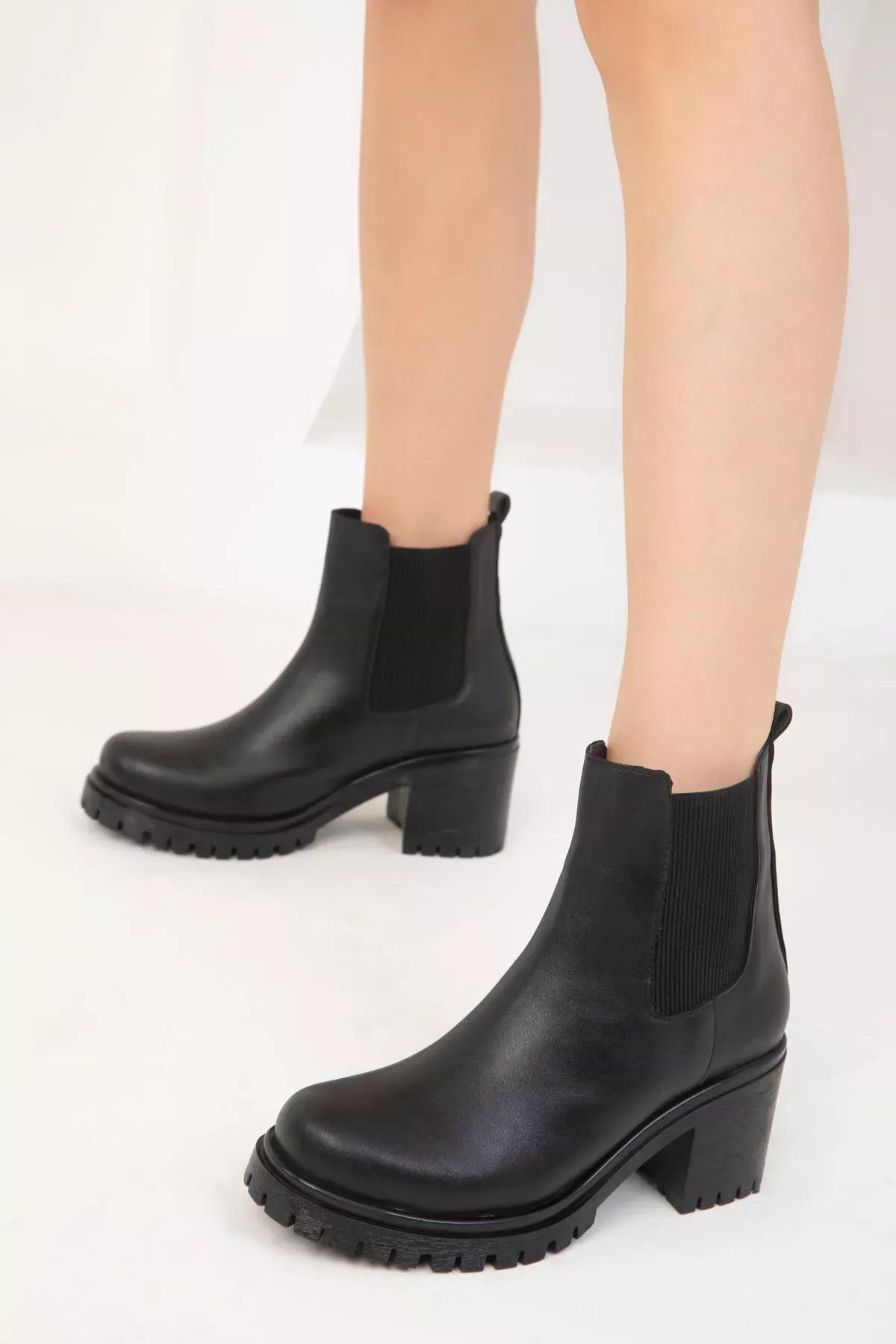 Black Boots, BLACK, medium