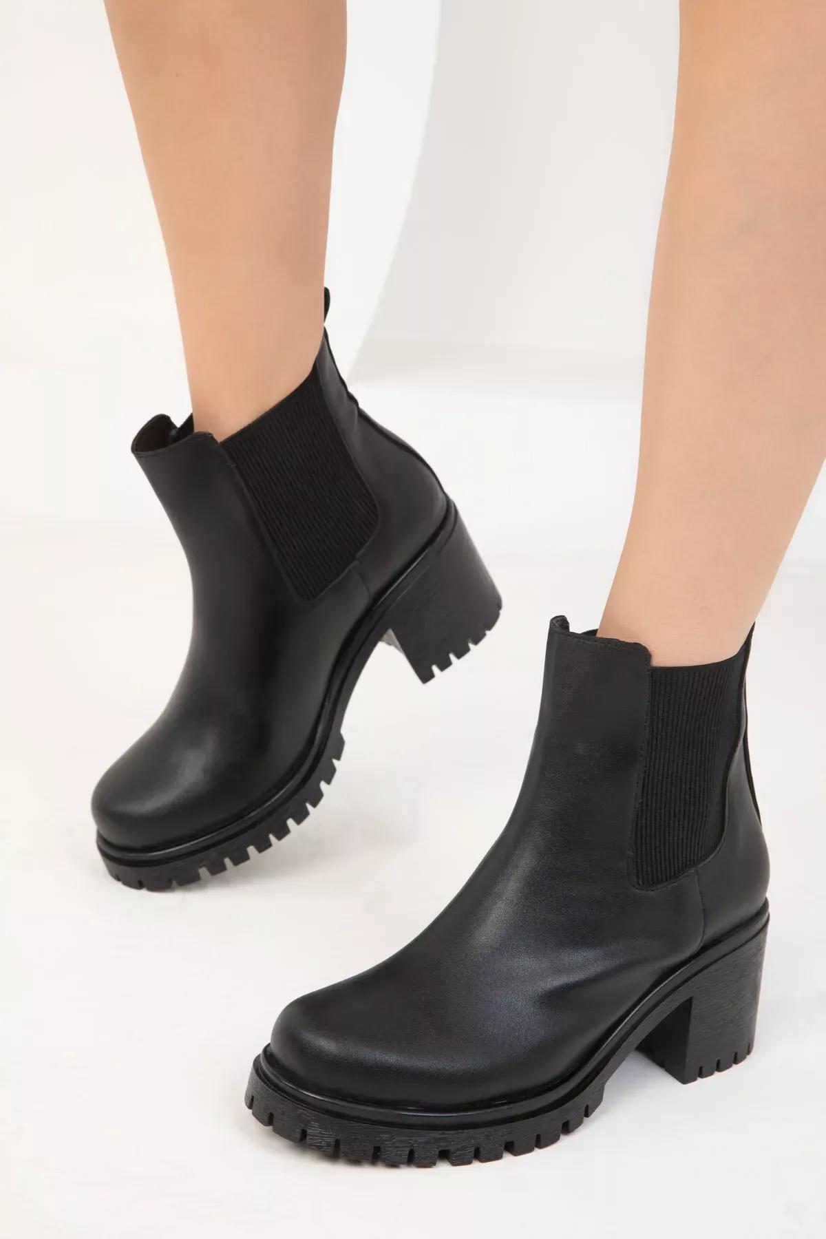 Black Boots, BLACK, medium