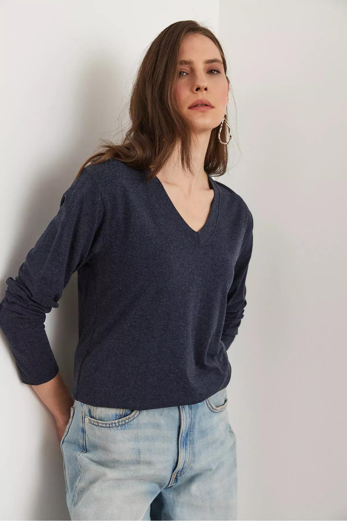 Blue  Wool Blouse, Navy blue, large image number 4