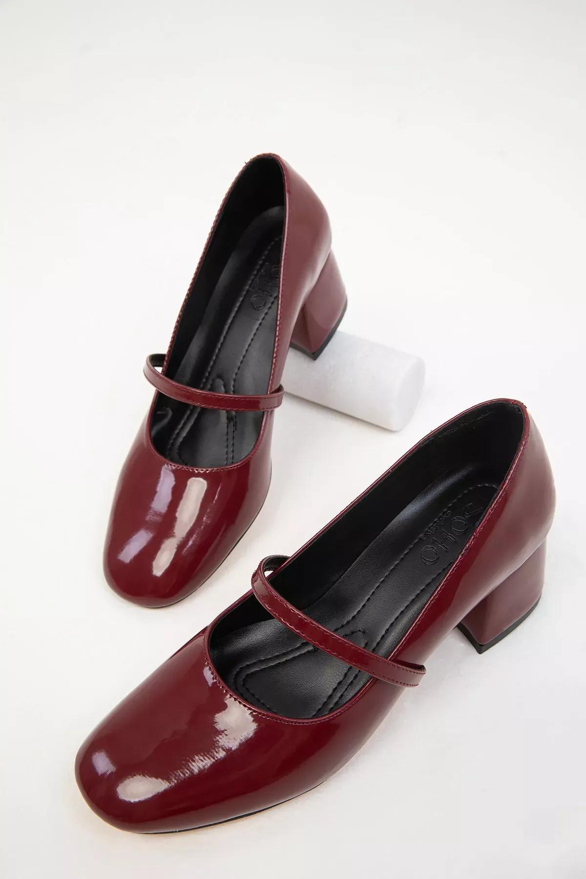 Red Patent Classic Heels, C101_3143, large image number 1