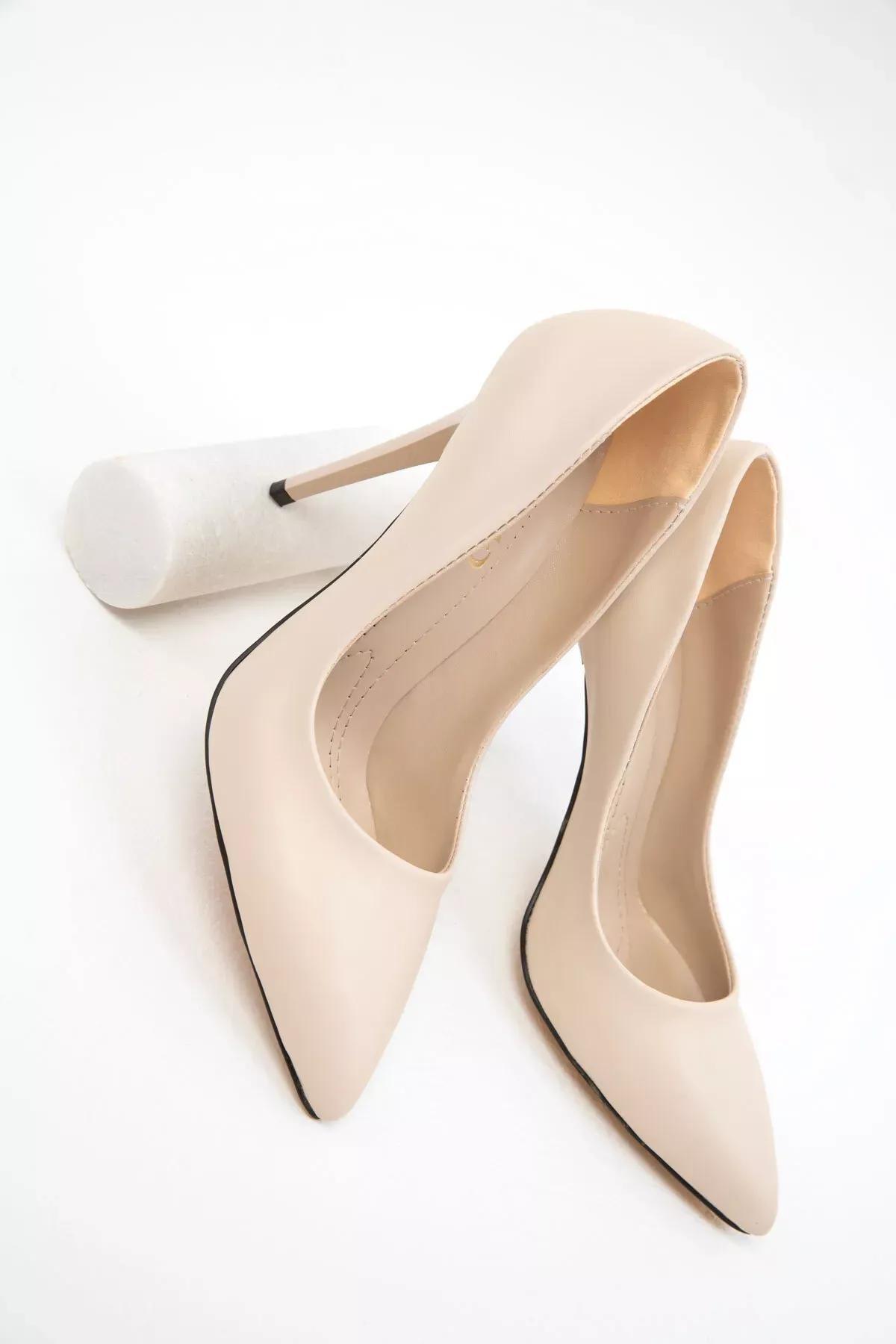 Cream Classic Heeled Shoes, Skin, large image number 4
