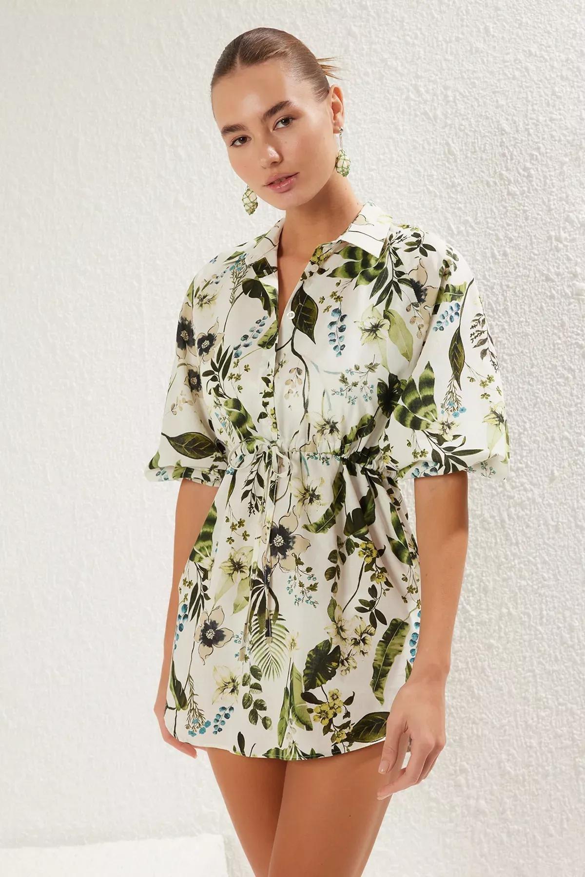 Green Tropical Patterned Mini Dress, Very colorful, medium