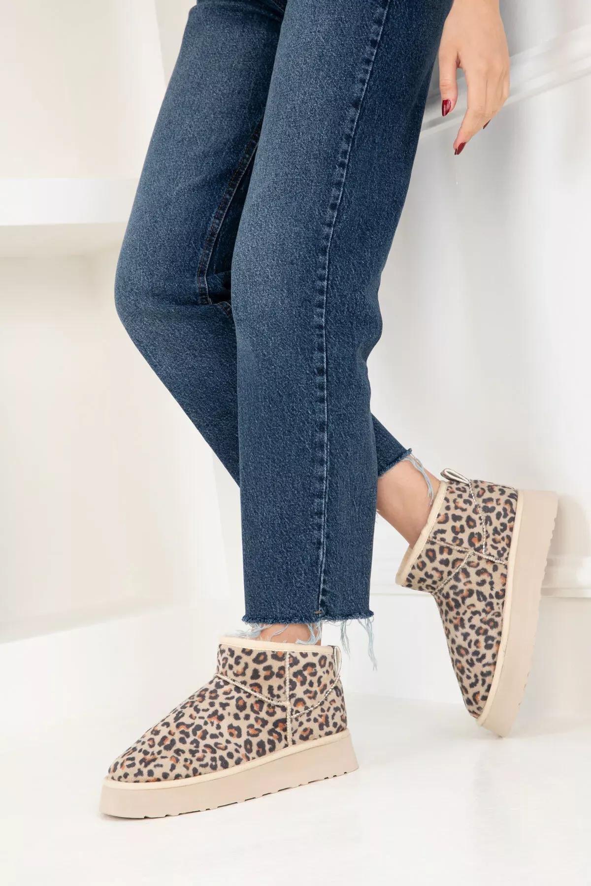 Beige Leopard Boots, Beige Leopard, large image number 2