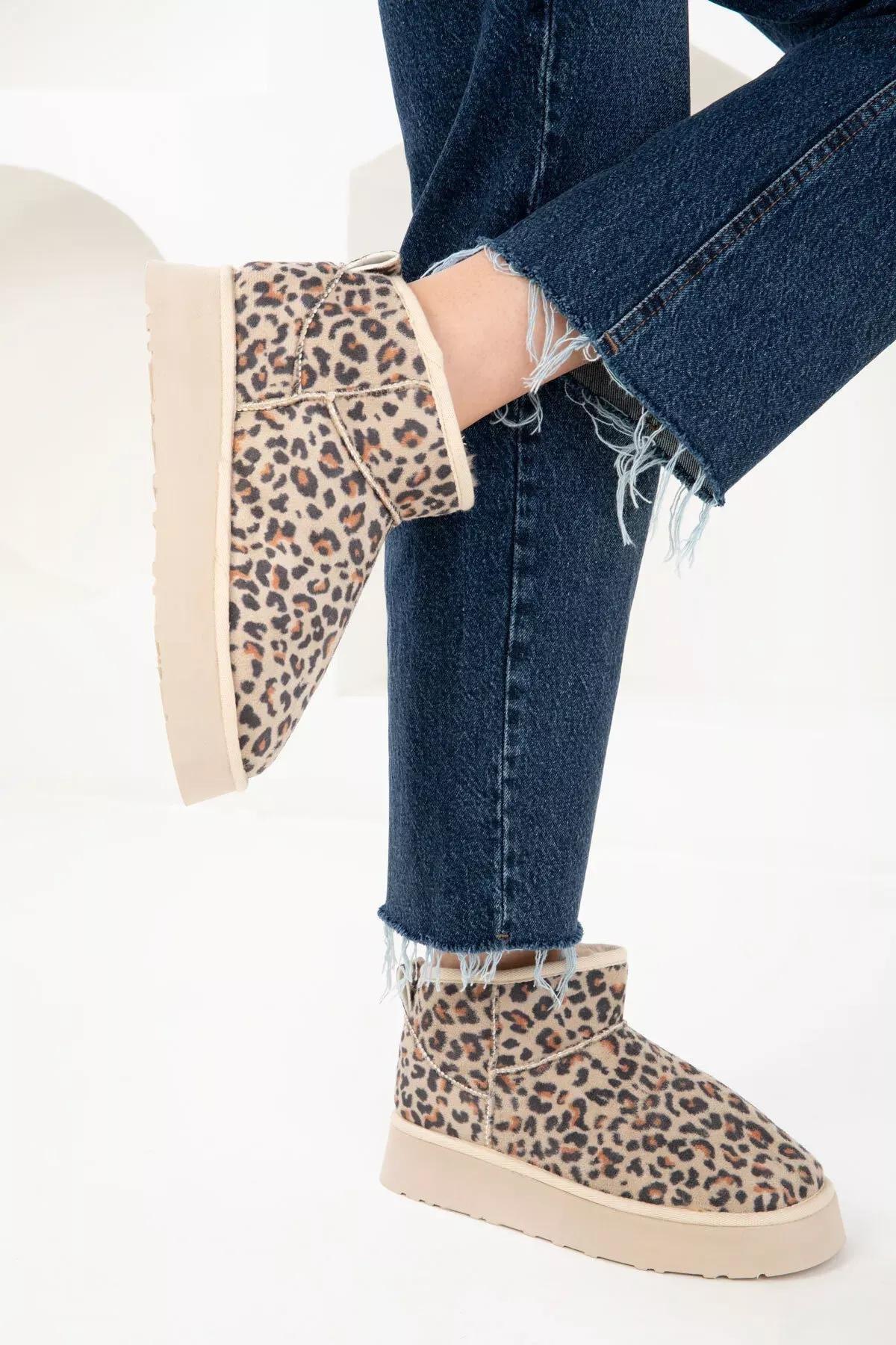Beige Leopard Boots, Beige Leopard, large image number 4