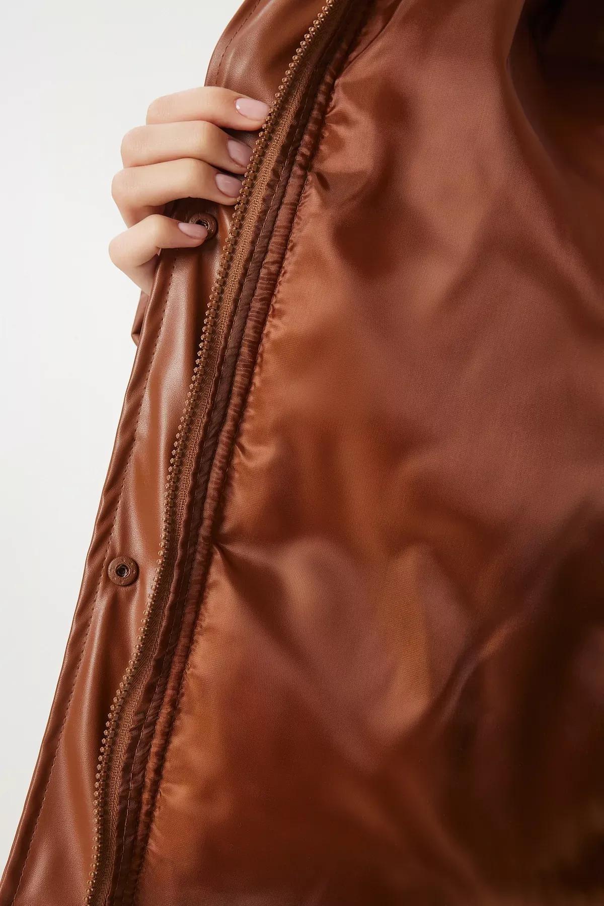 Red Oversize Pocket Vest, Tan, large image number 5