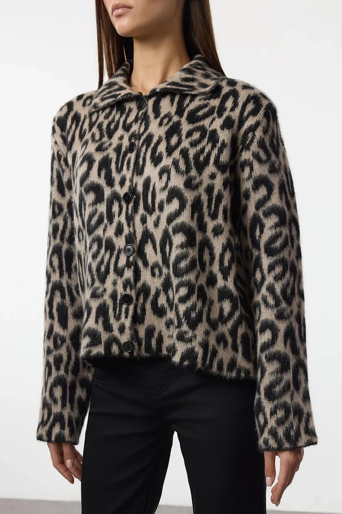 Brown Leopard Patterned Knit Cardigan, , large image number 3
