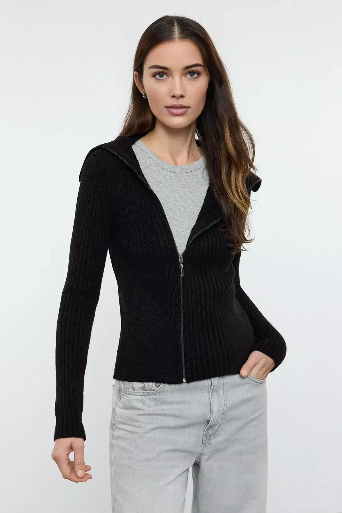 Black Zippered Knitted Cardigan, , large image number 0