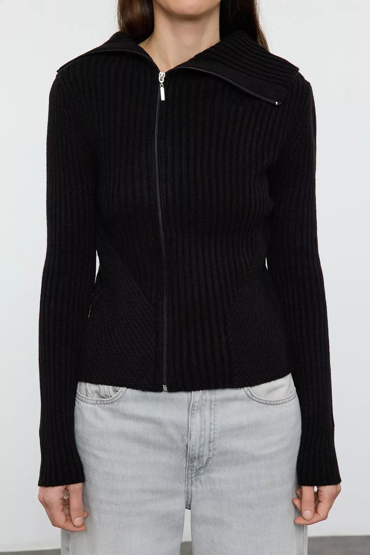 Black Zippered Knitted Cardigan, , large image number 2