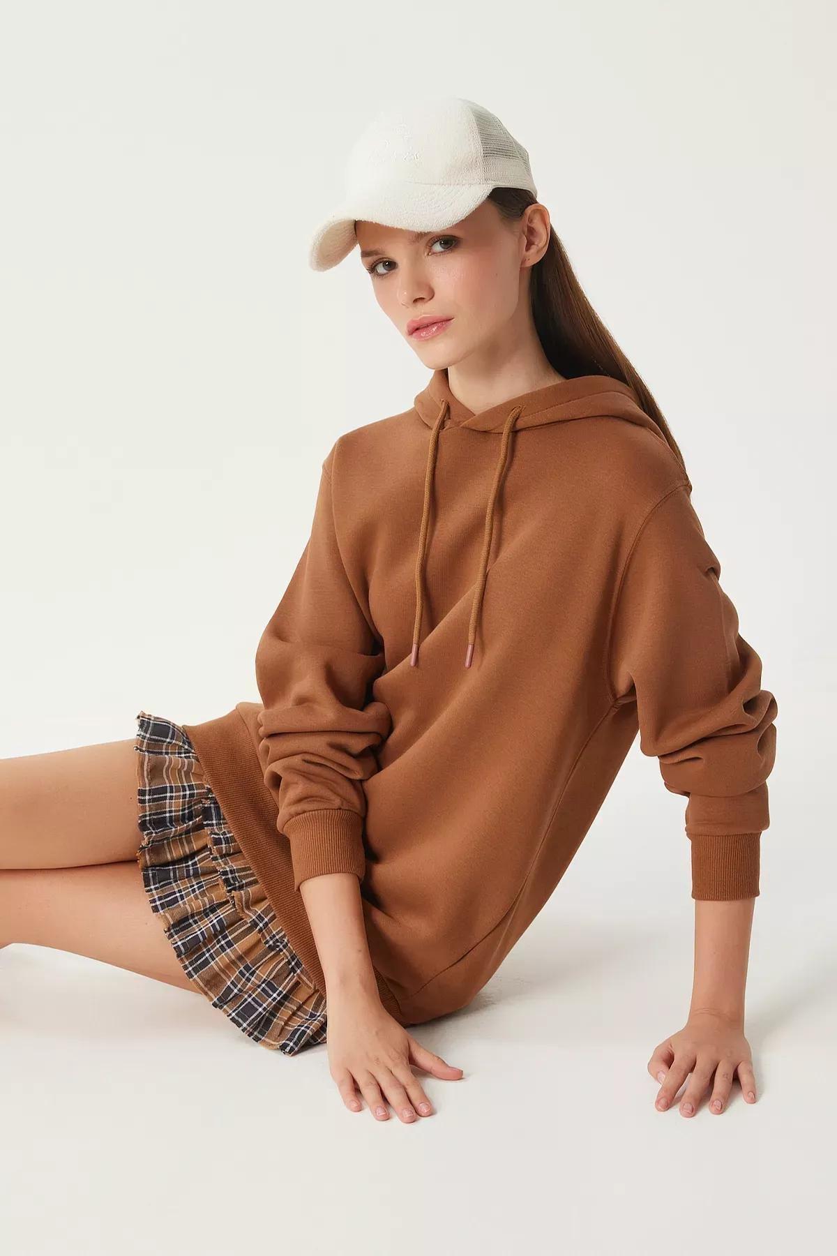 Brown Hooded Raised Oversize Sweatshirt, Brown, large image number 1