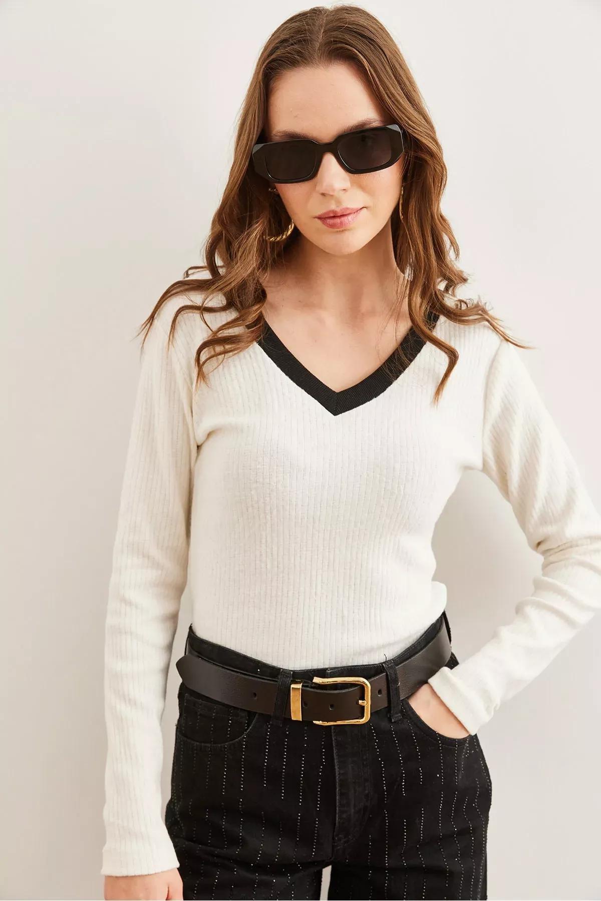 White Black Collar Lycra Blouse, White black, large image number 2