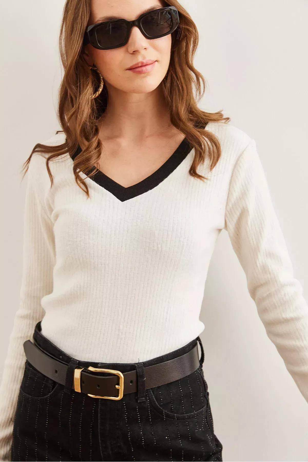 White Black Collar Lycra Blouse, White black, large image number 4