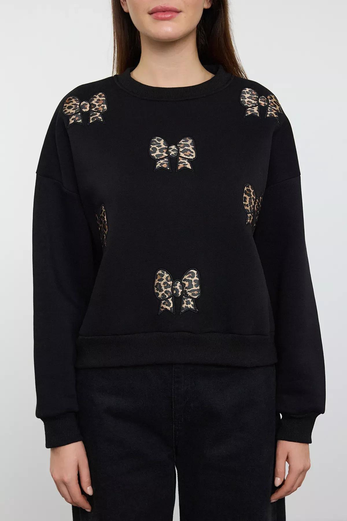 Black Polar Fleece Leopard Sweatshirt, , large image number 2