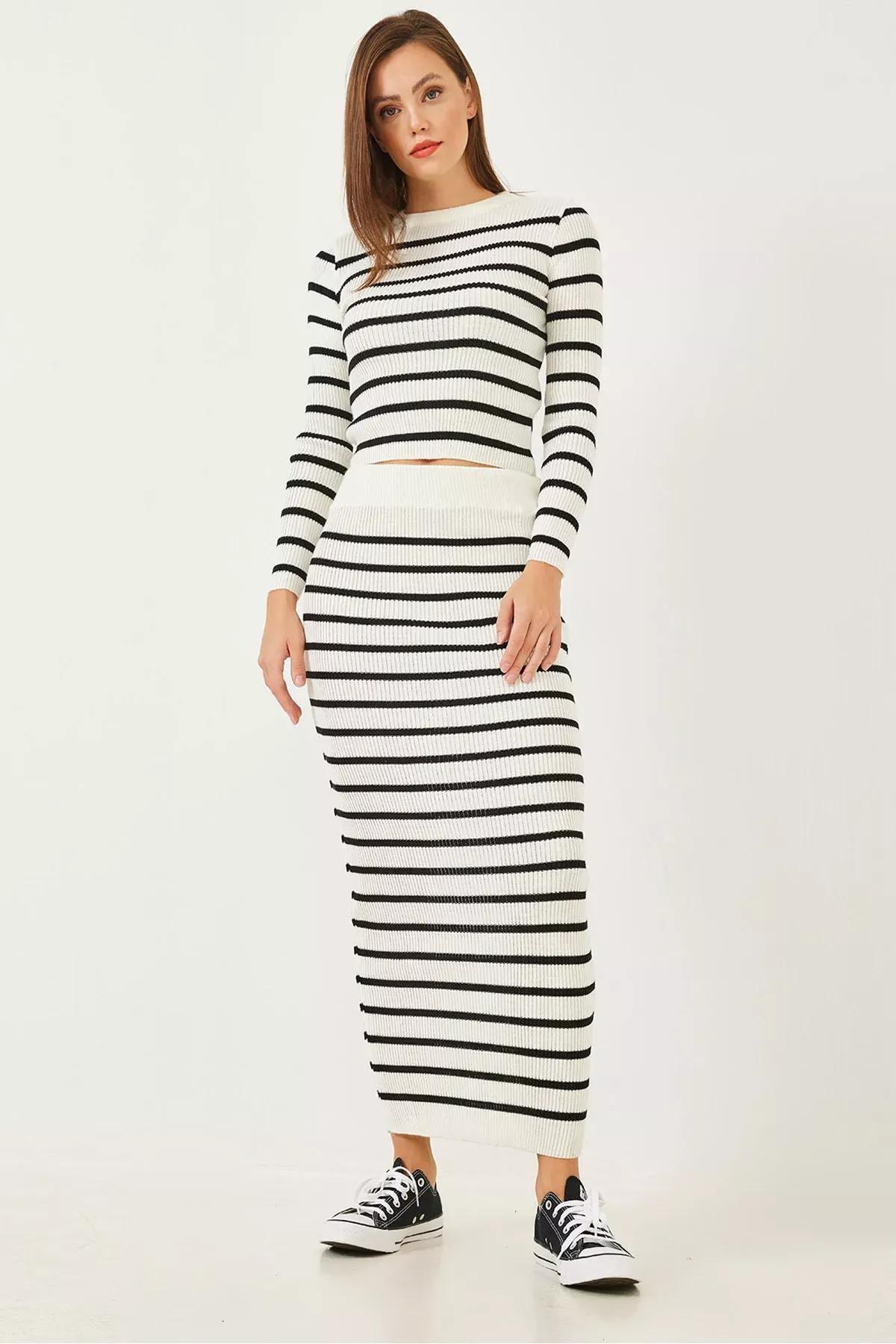 Striped Knitwear Bottom-Top Set, White black, large image number 2