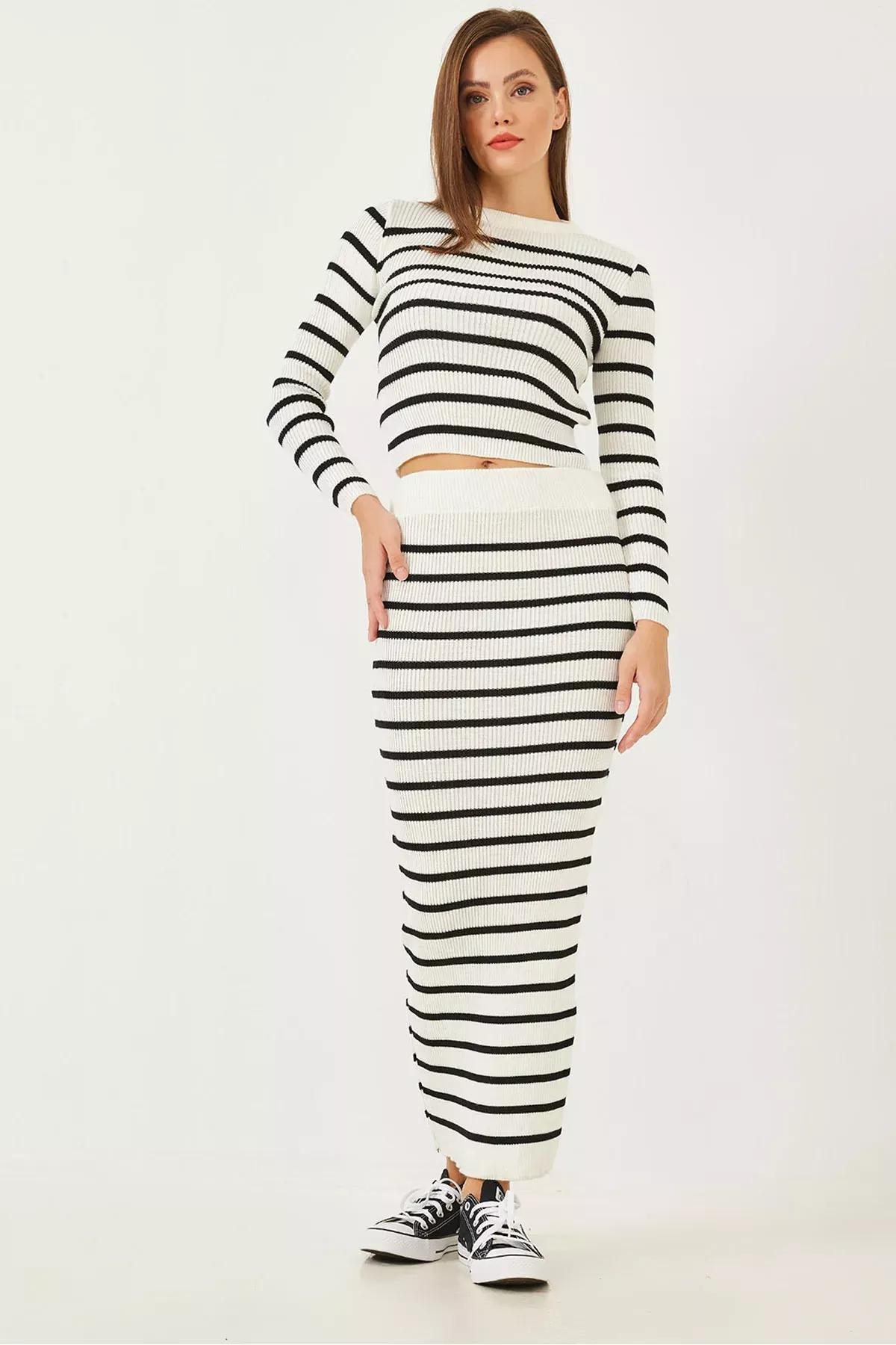 Striped Knitwear Bottom-Top Set, White black, large image number 5