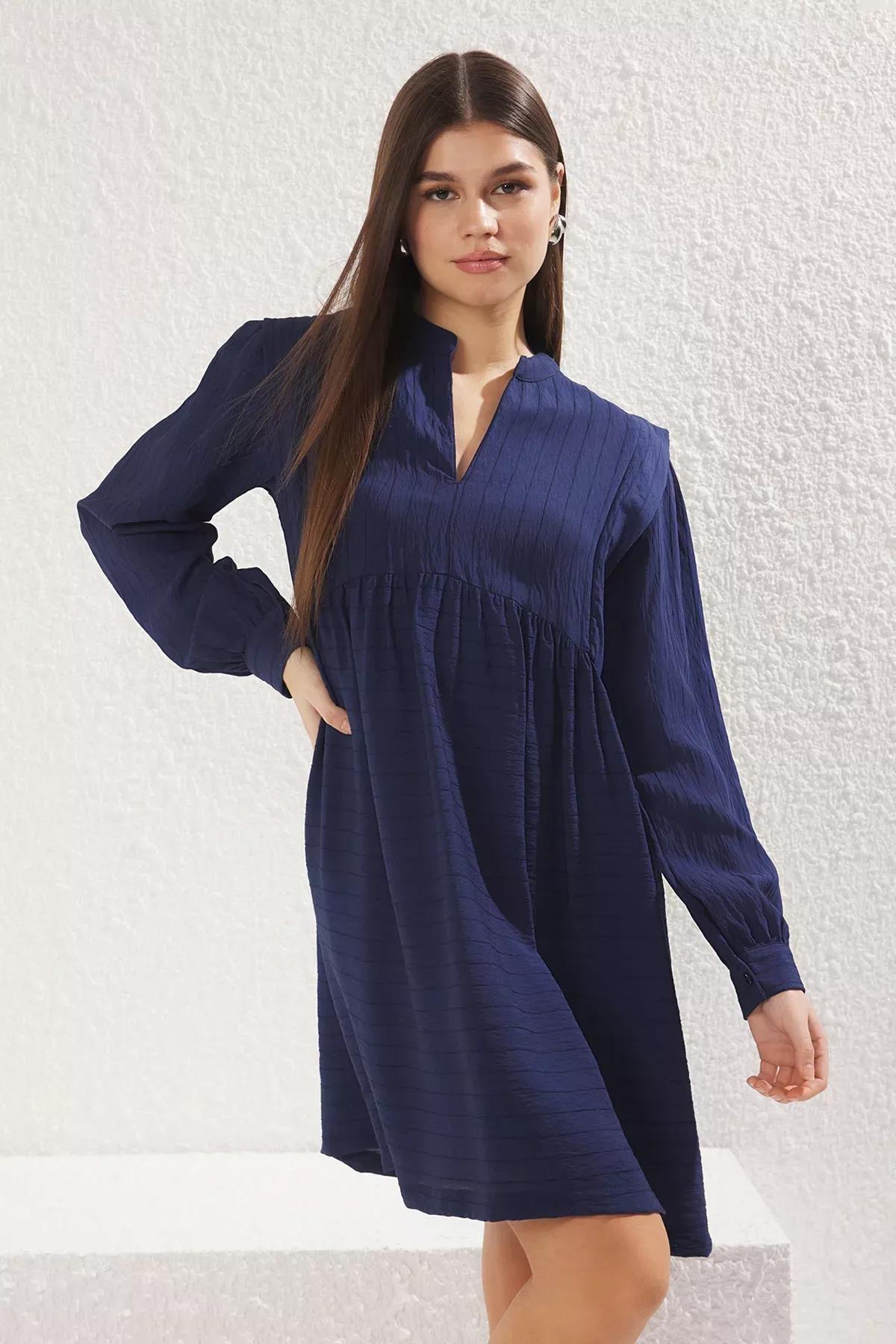 Navy Relaxed Cut V-Neck Mini Dress, Navy blue, large image number 0