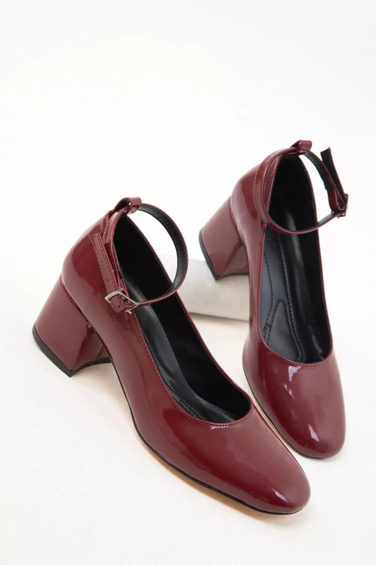 Red Patent Classic Heels, C101_3143, medium