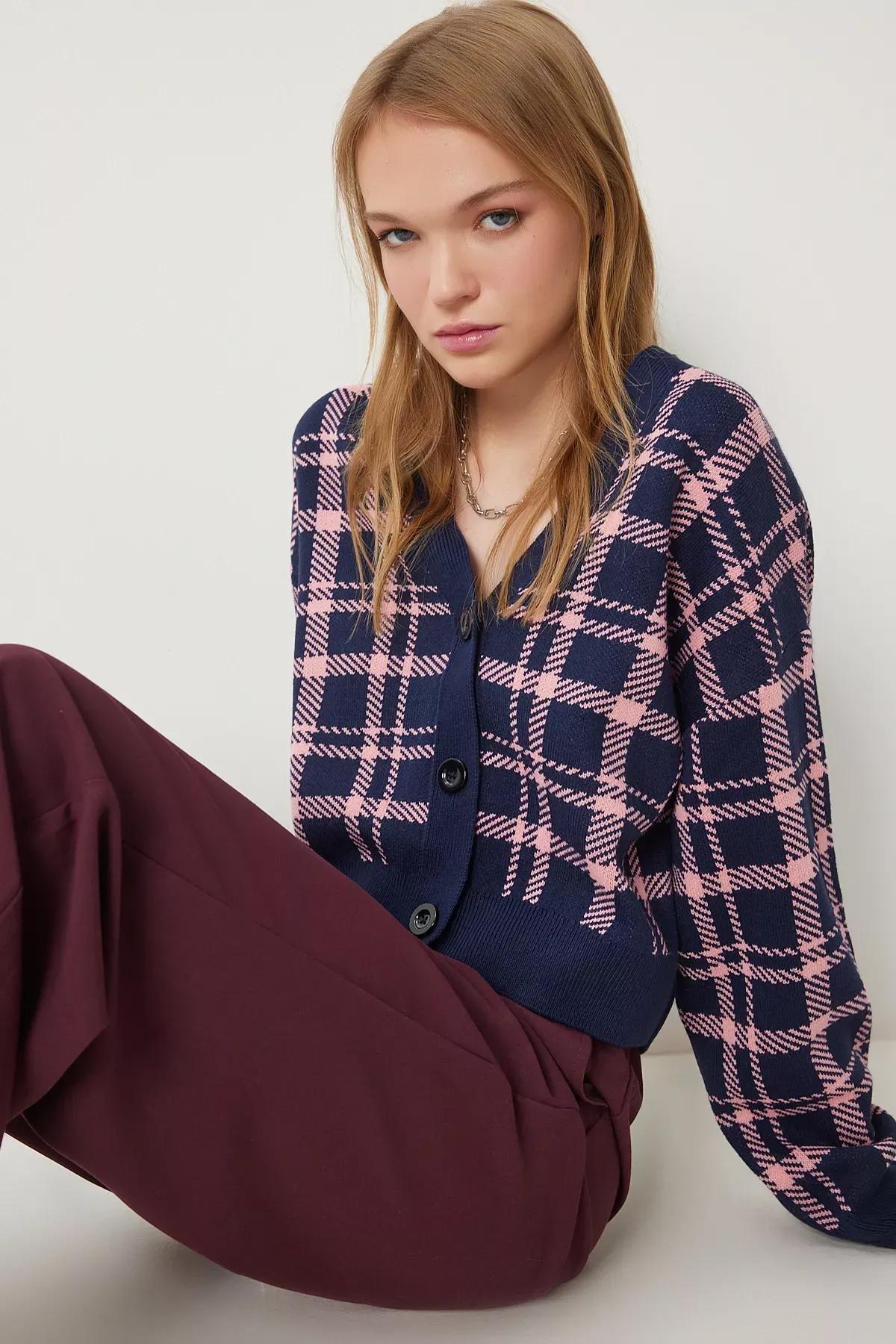 Navy Plaid Knit Cardigan, , large image number 0