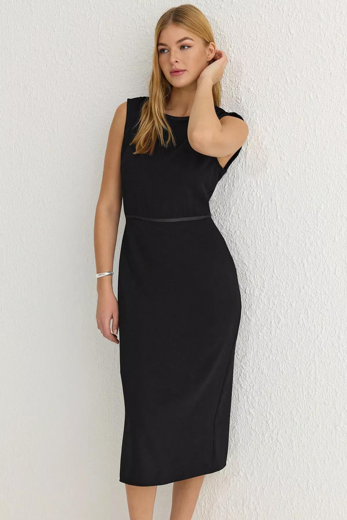Black A-Line Midi Woven Crepe Dress, , large image number 0