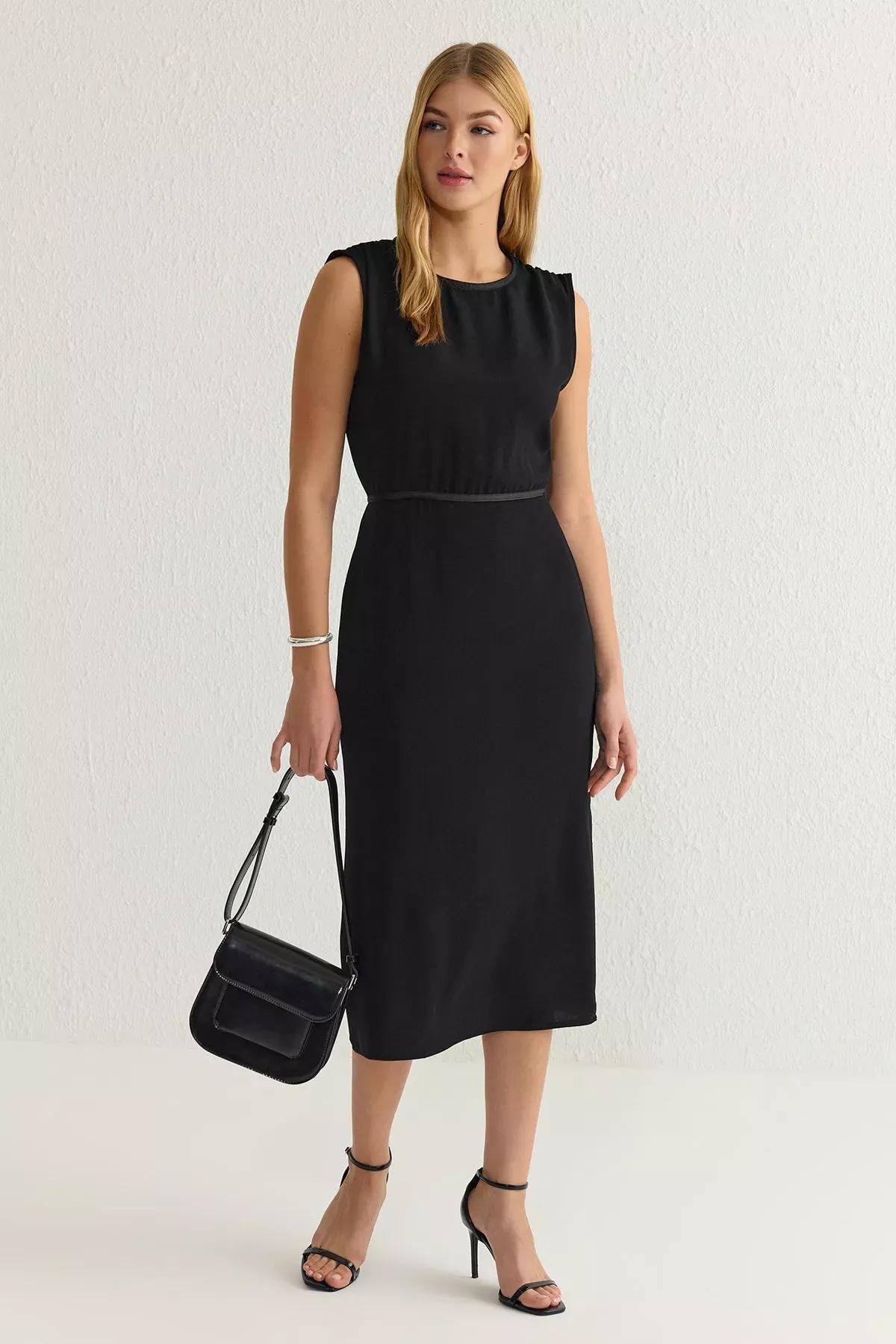 Black A-Line Midi Woven Crepe Dress, , large image number 1