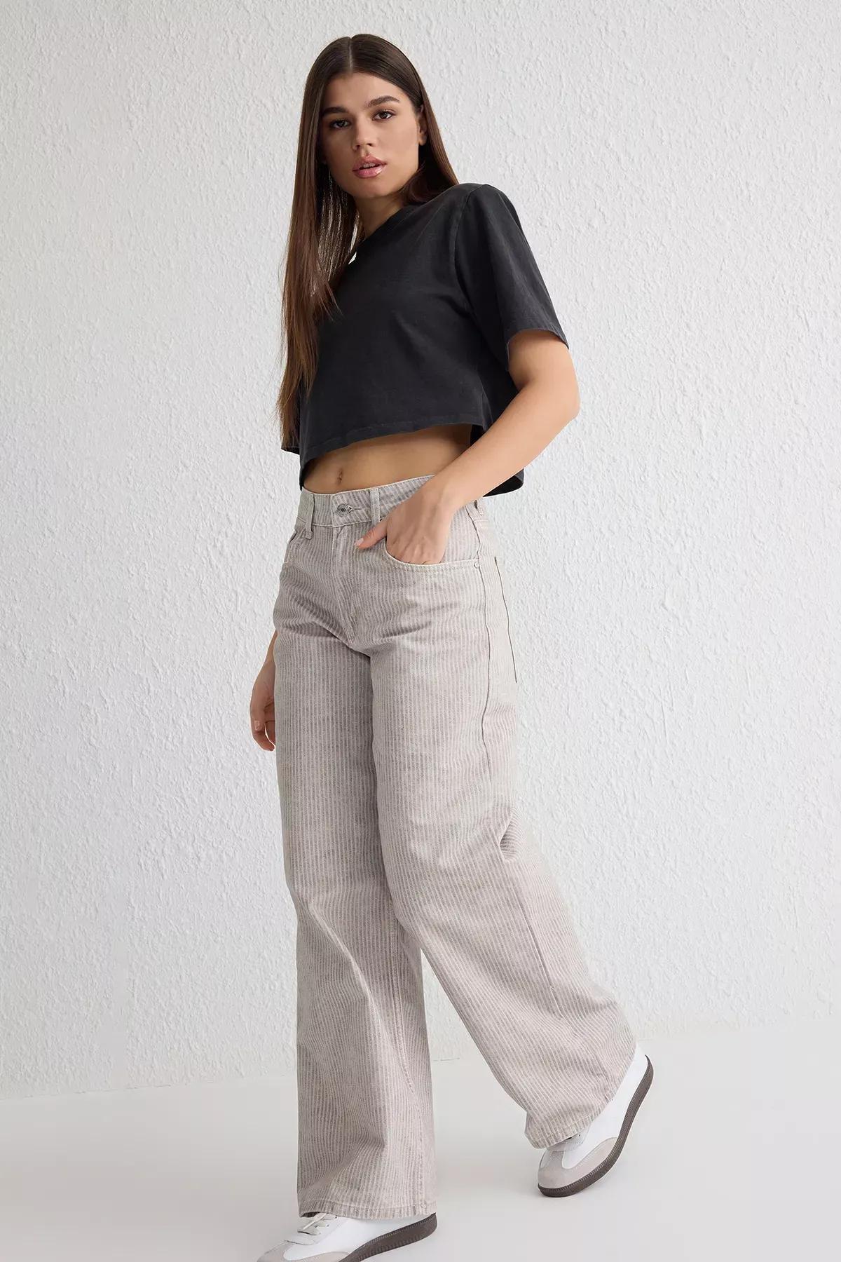 Multicolor Striped Barrel Jeans, , large image number 0