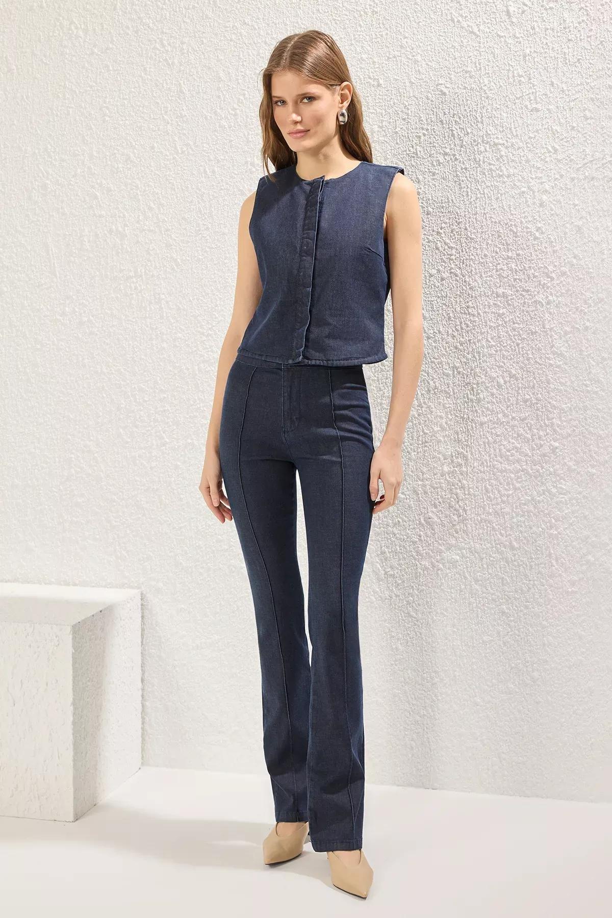 Blue Flare Stitch Detail Jeans, DARK BLUE, large image number 0