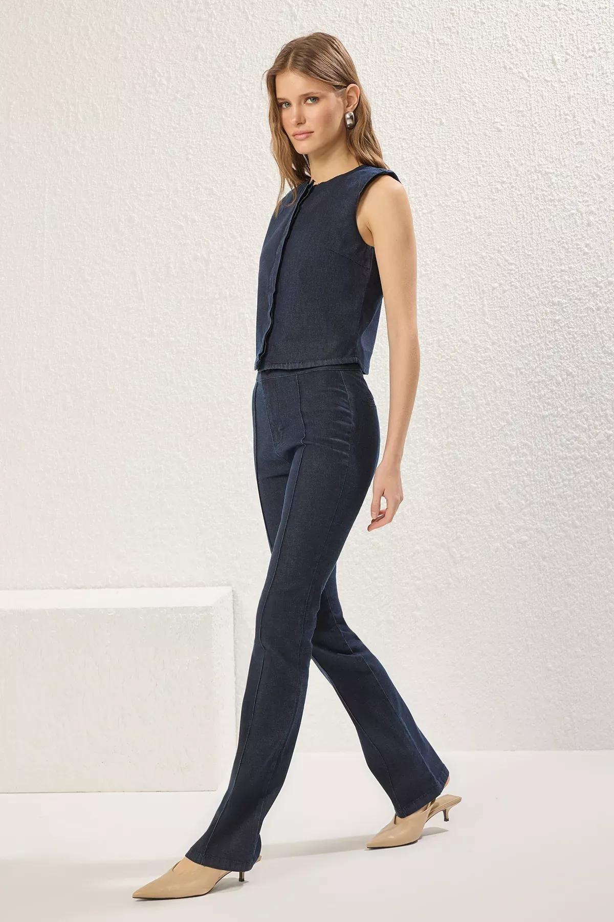 Blue Flare Stitch Detail Jeans, DARK BLUE, large image number 1