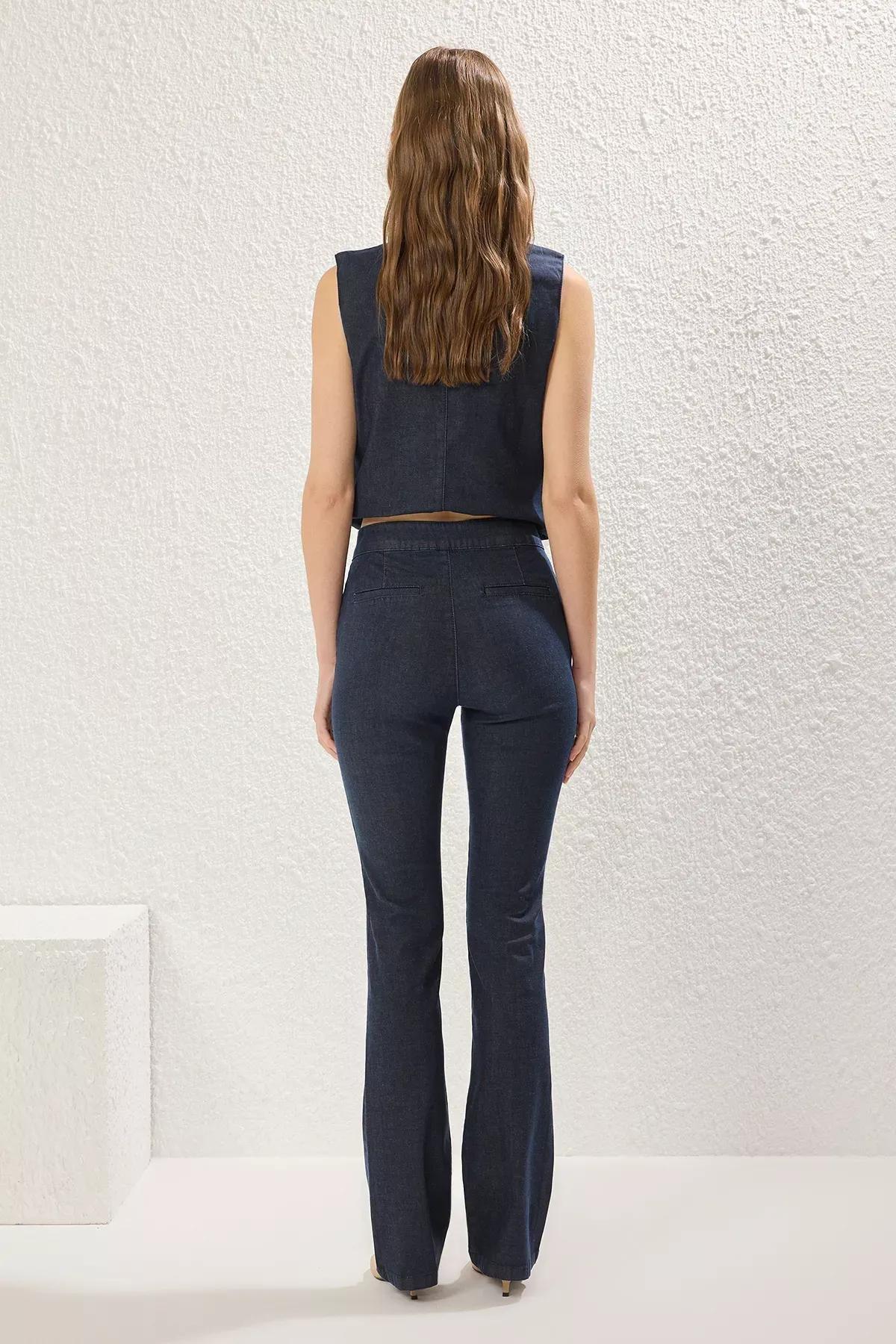 Blue Flare Stitch Detail Jeans, DARK BLUE, large image number 3