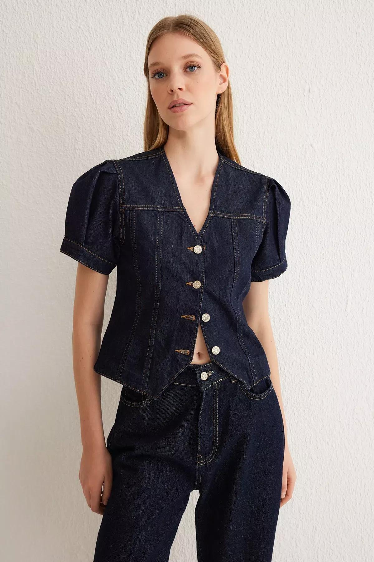 Blue Balloon Sleeve Denim Blouse, , large image number 0