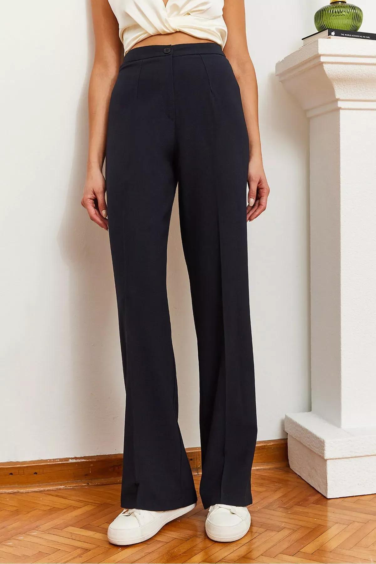 Blue Oversize Hooded Puffer Vest, Navy blue, large image number 0