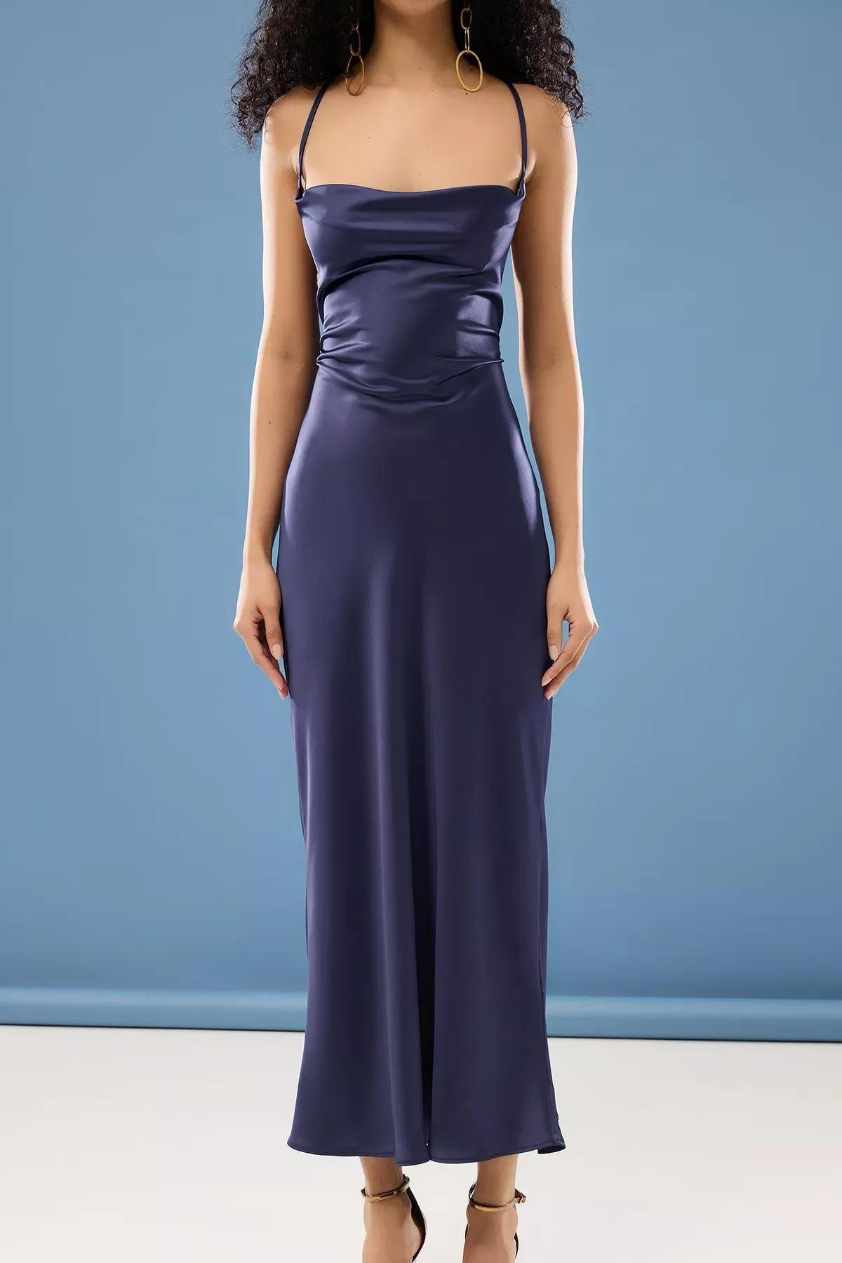 فستان ساتان بفتحة رقبة متدلية، كحلي, Navy blue, large image number 2