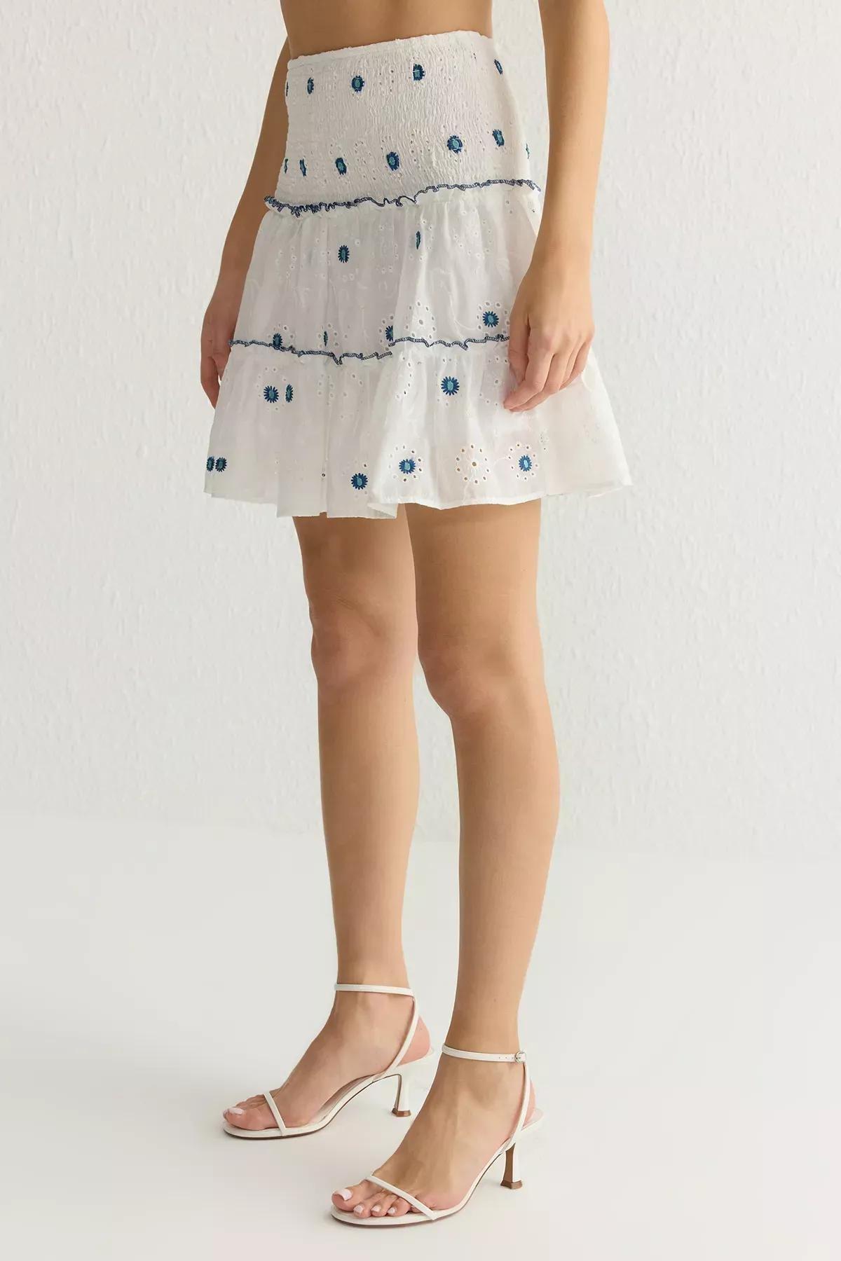 White Brode Pleated Mini Skirt, White, large image number 3