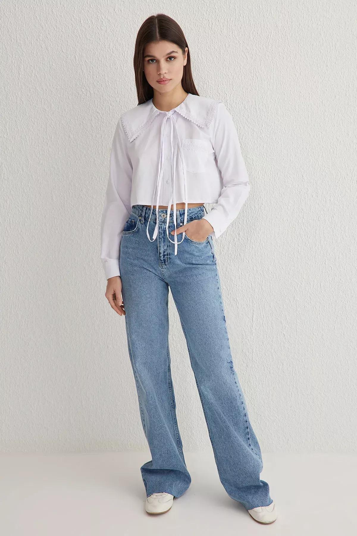 White Collar Lace Tie Crop Shirt, White, large image number 1