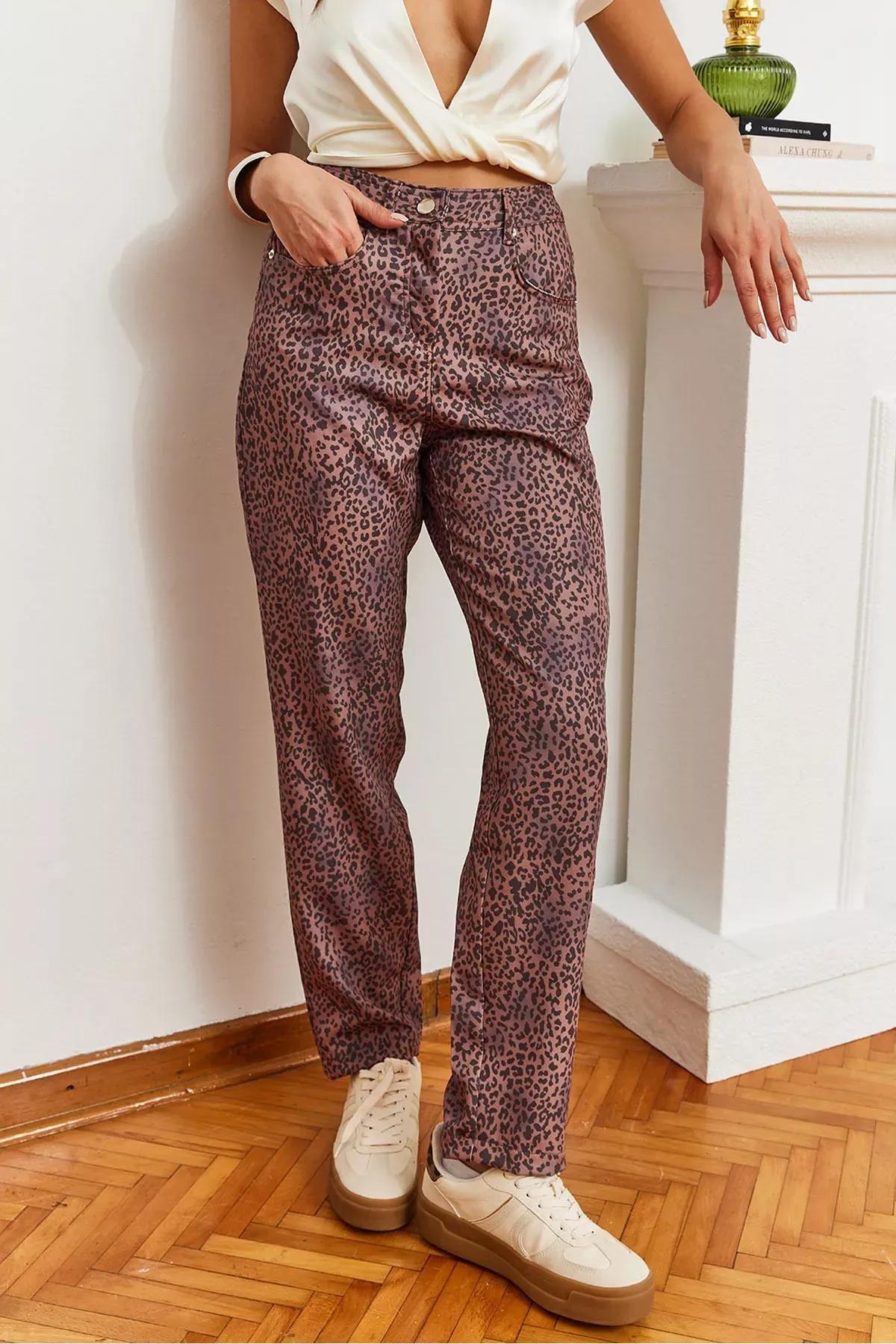 Brown Leopard Patterned Denim Pants, Brown, large image number 1
