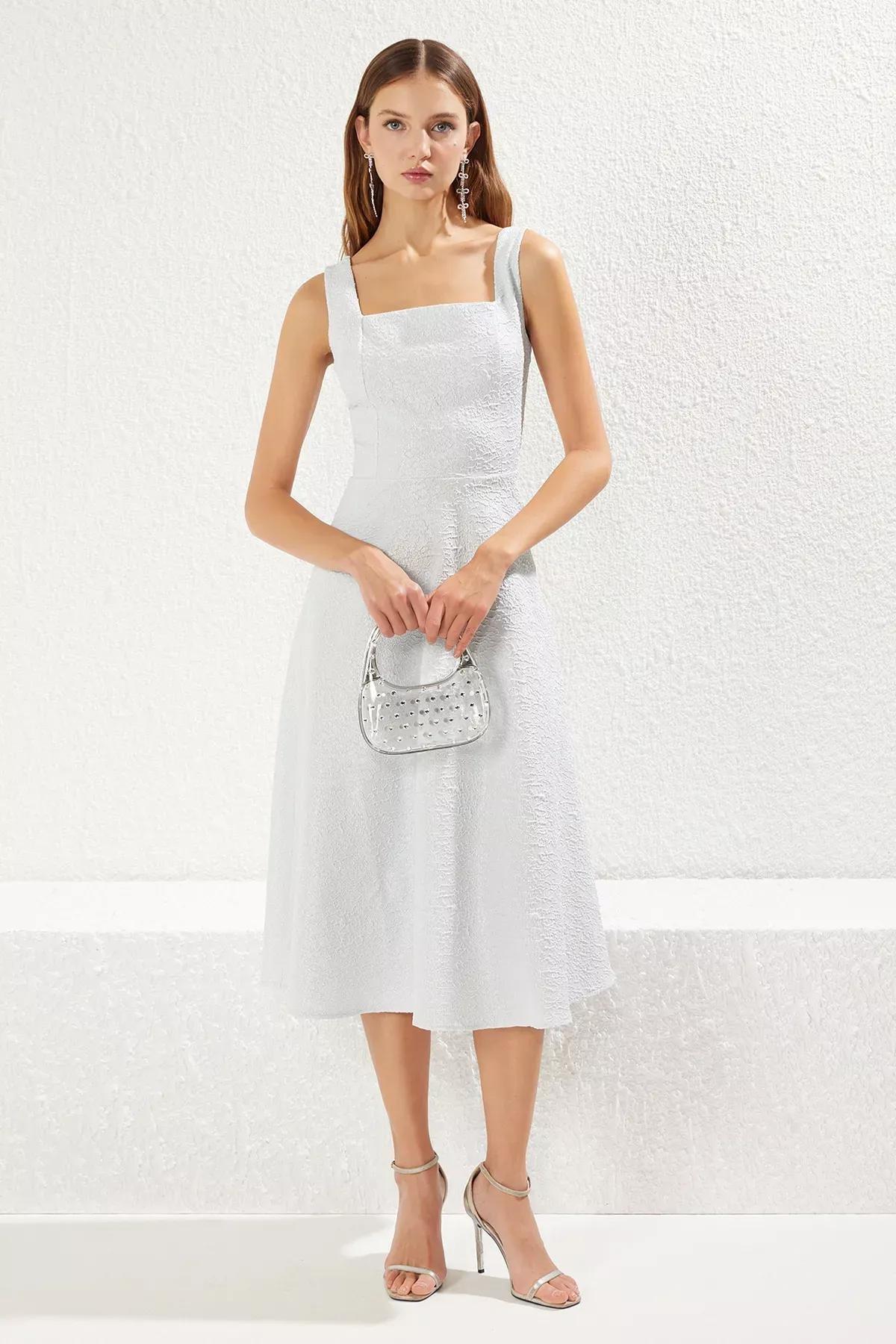White A-Line Pleated Dress, , large image number 1