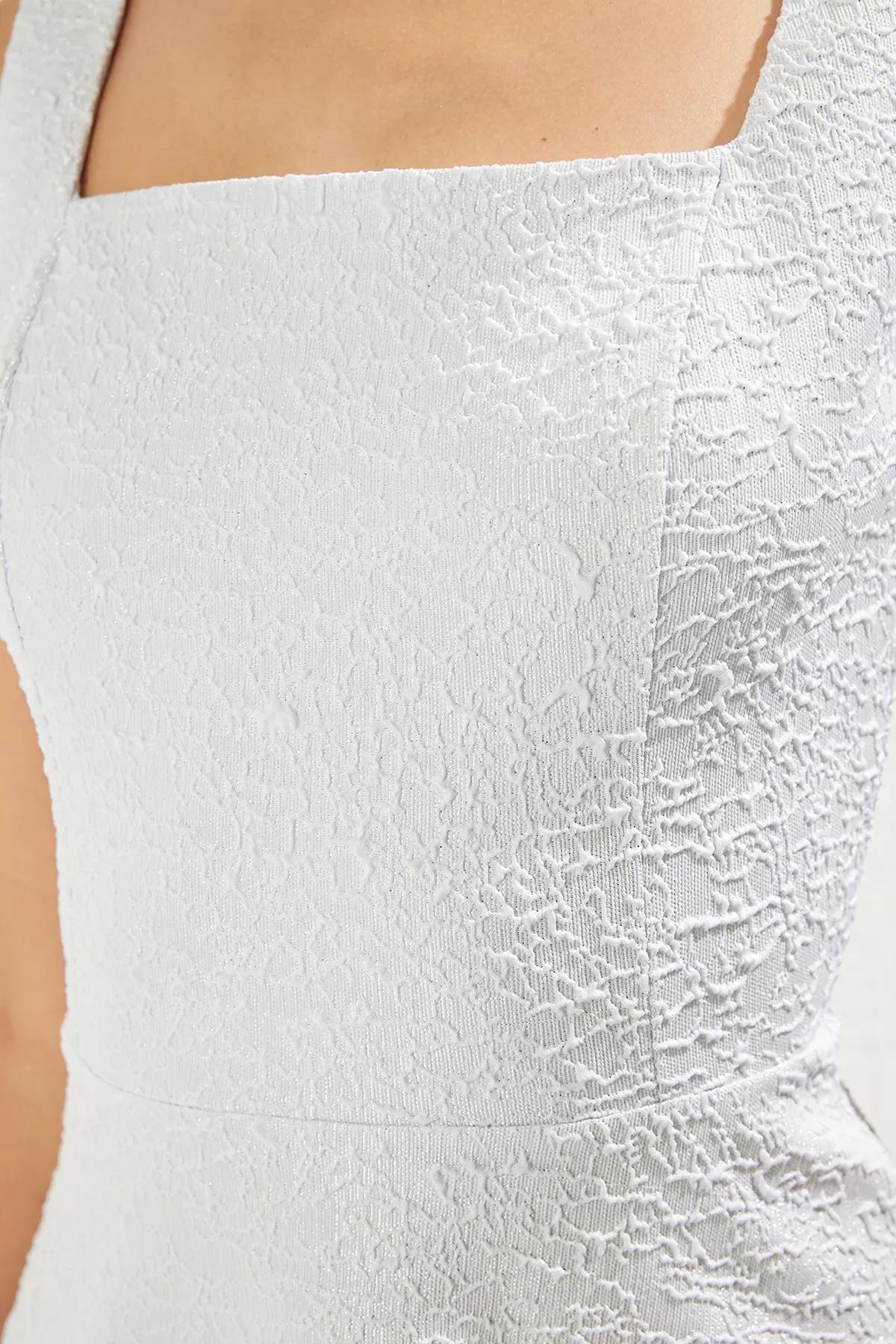 White A-Line Pleated Dress, , large image number 3