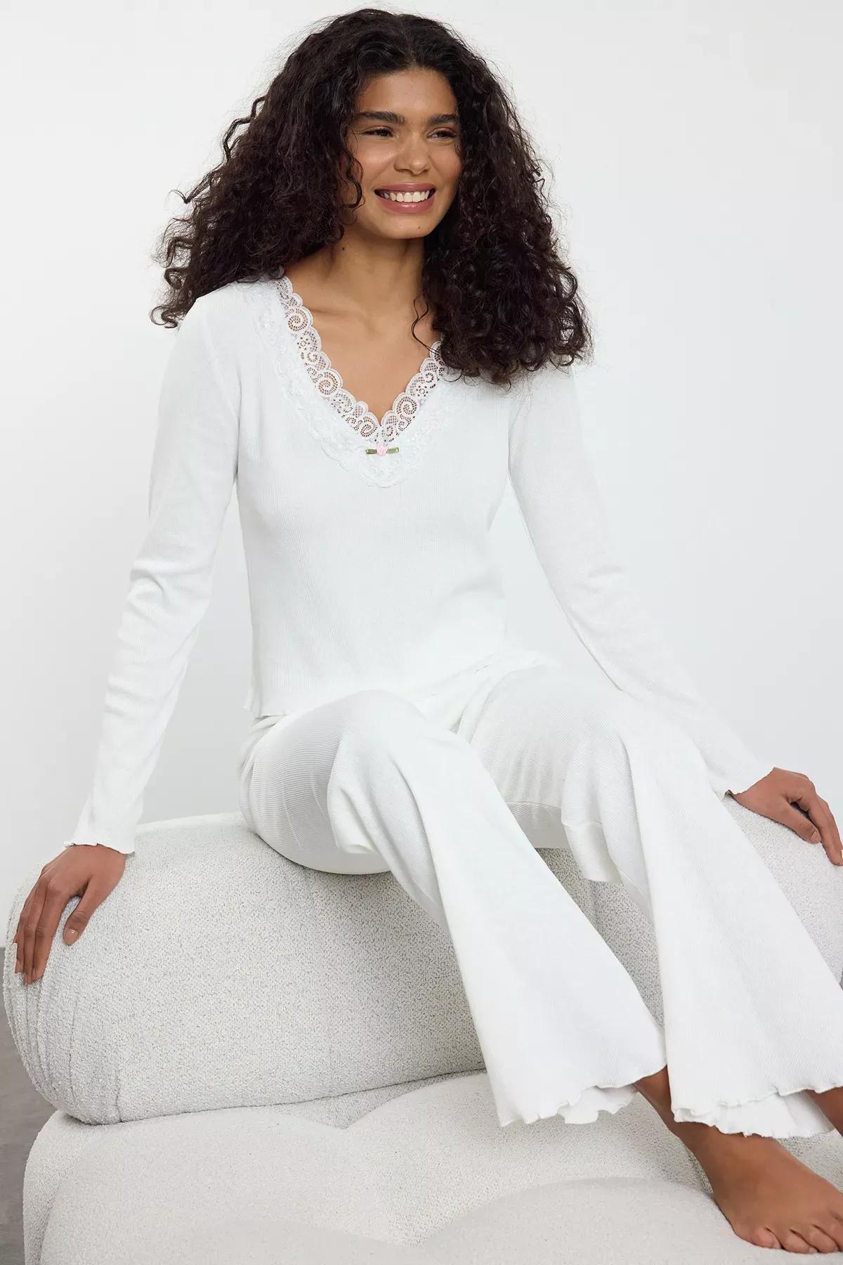 Beige Laced Ribbed Knitted Pyjamas Set, Ecru, large image number 0