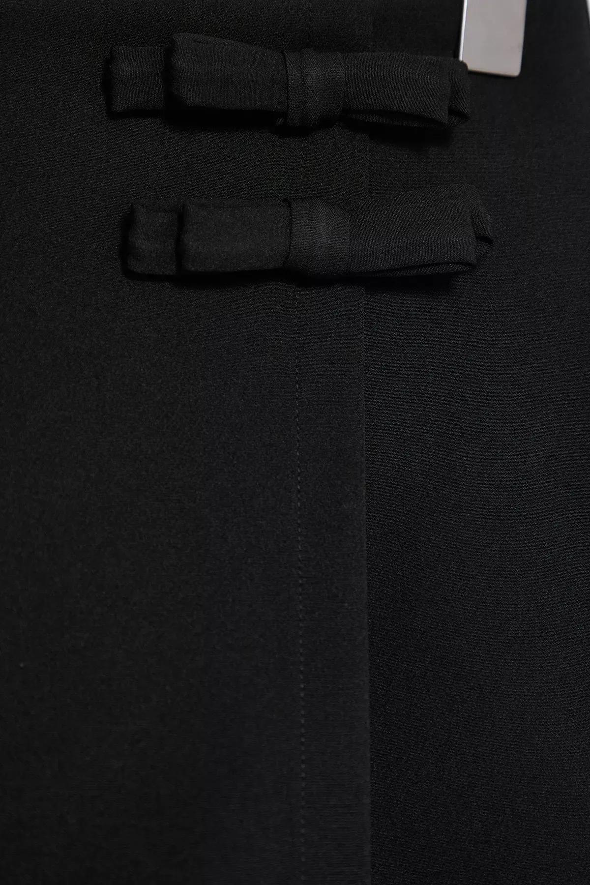Black Mini Bow Detailed Skort, , large image number 5