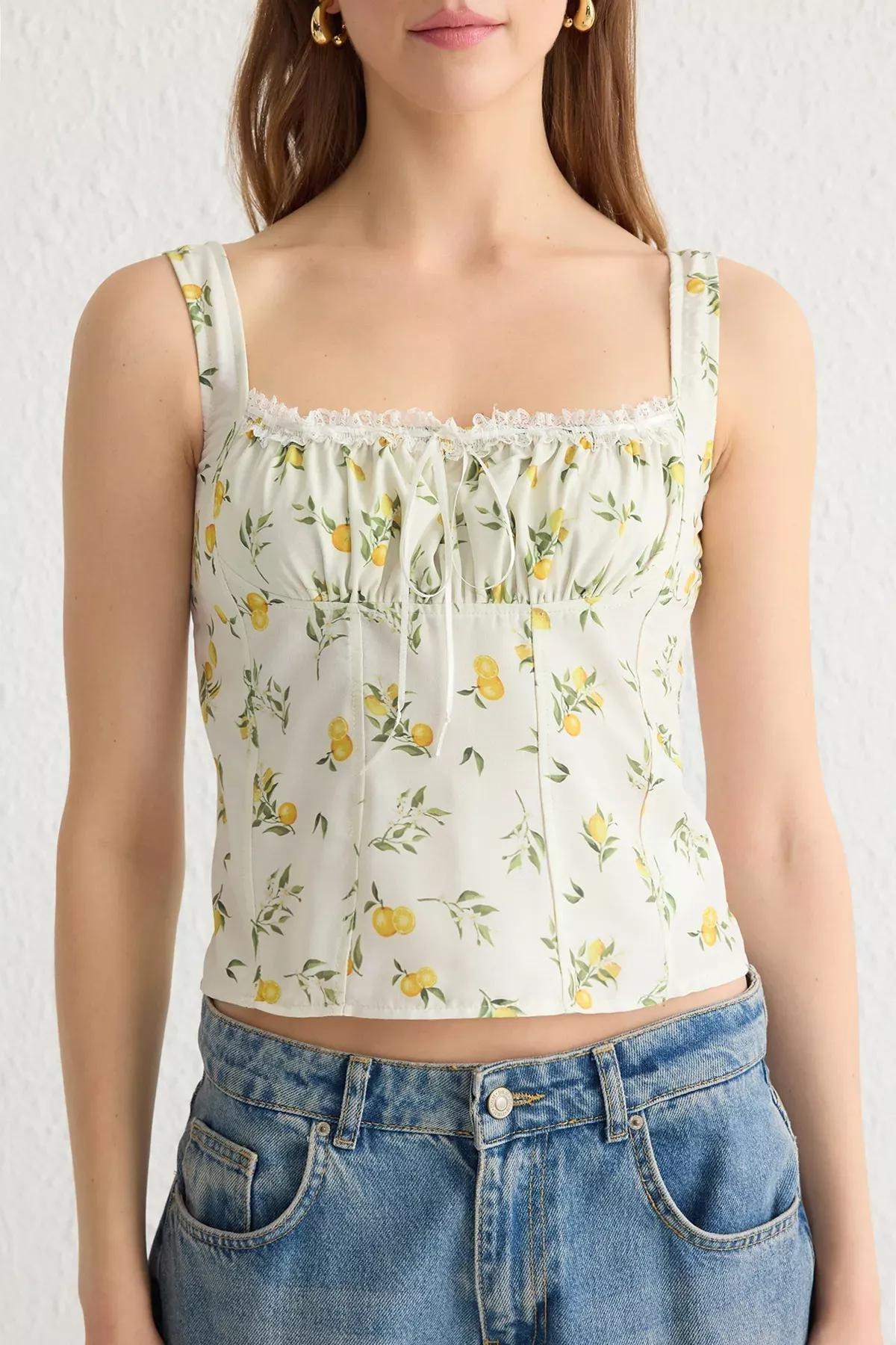 Beige Lemon Patterned Crop Top, , large image number 2
