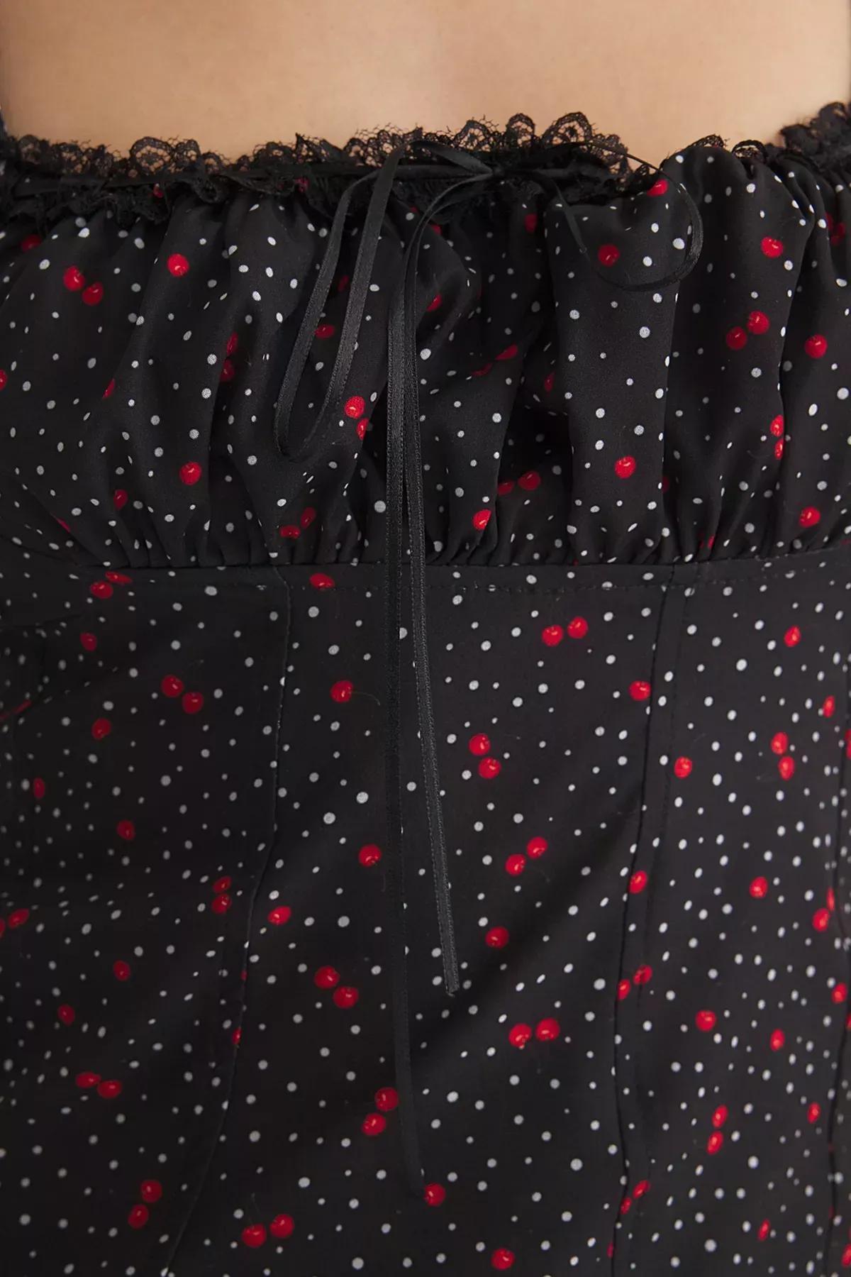 Black Strappy Cherry Front Crop Blouse, , large image number 3