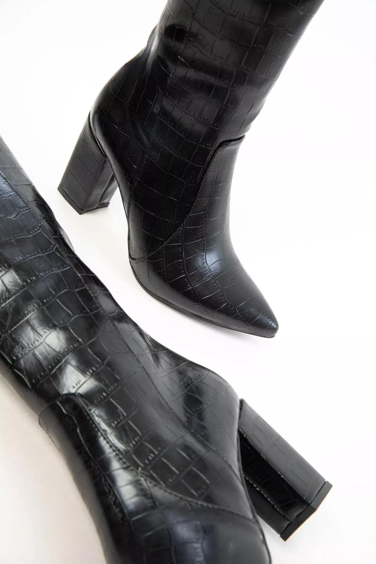 Black Krako Textured Knee High Boots, , large image number 3