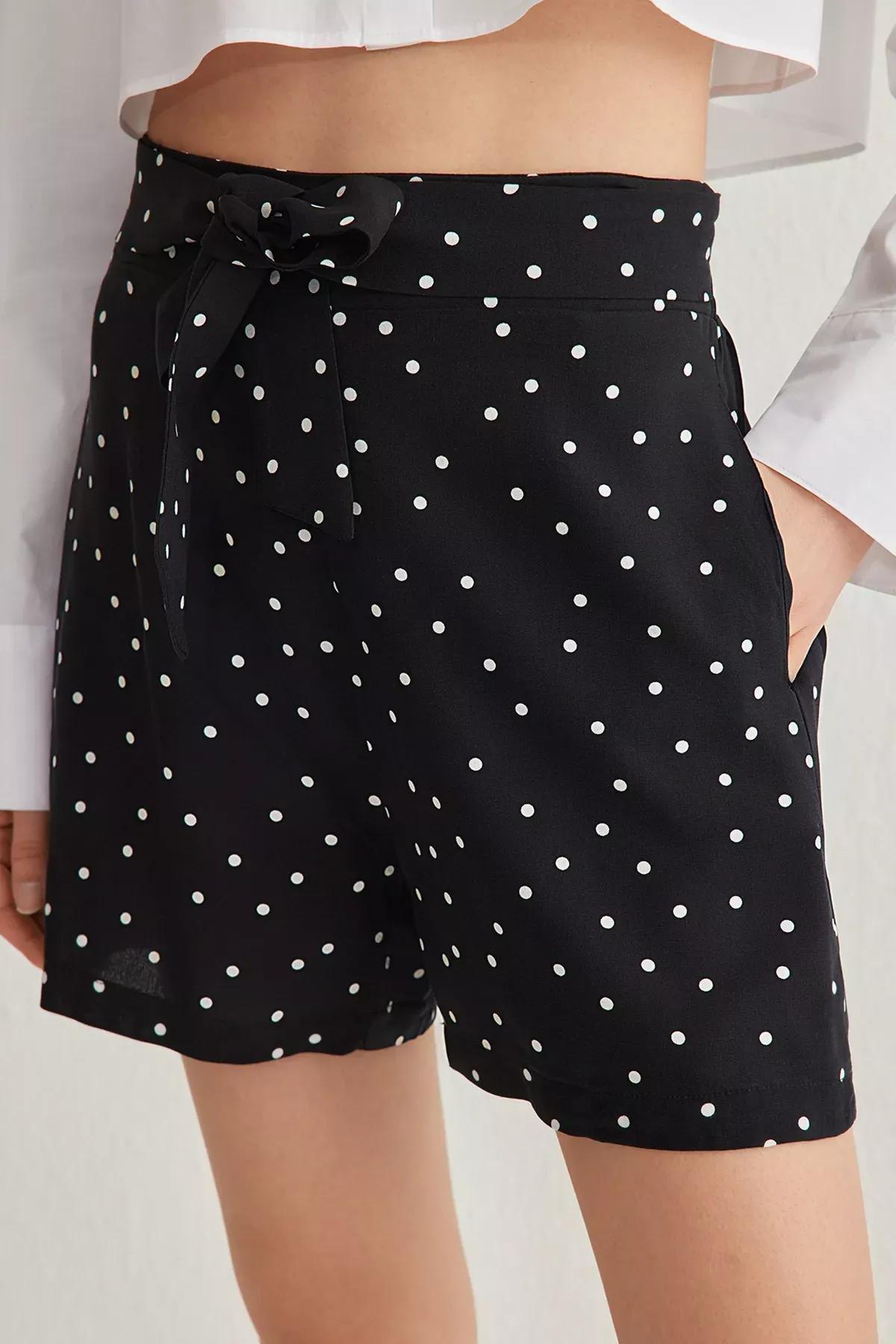 Black Polka Dot Belted Shorts, , large image number 2