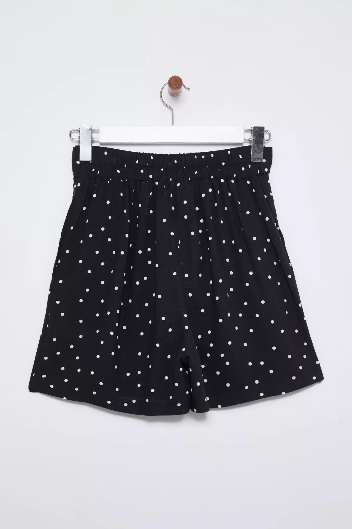 Black Polka Dot Belted Shorts, , large image number 6