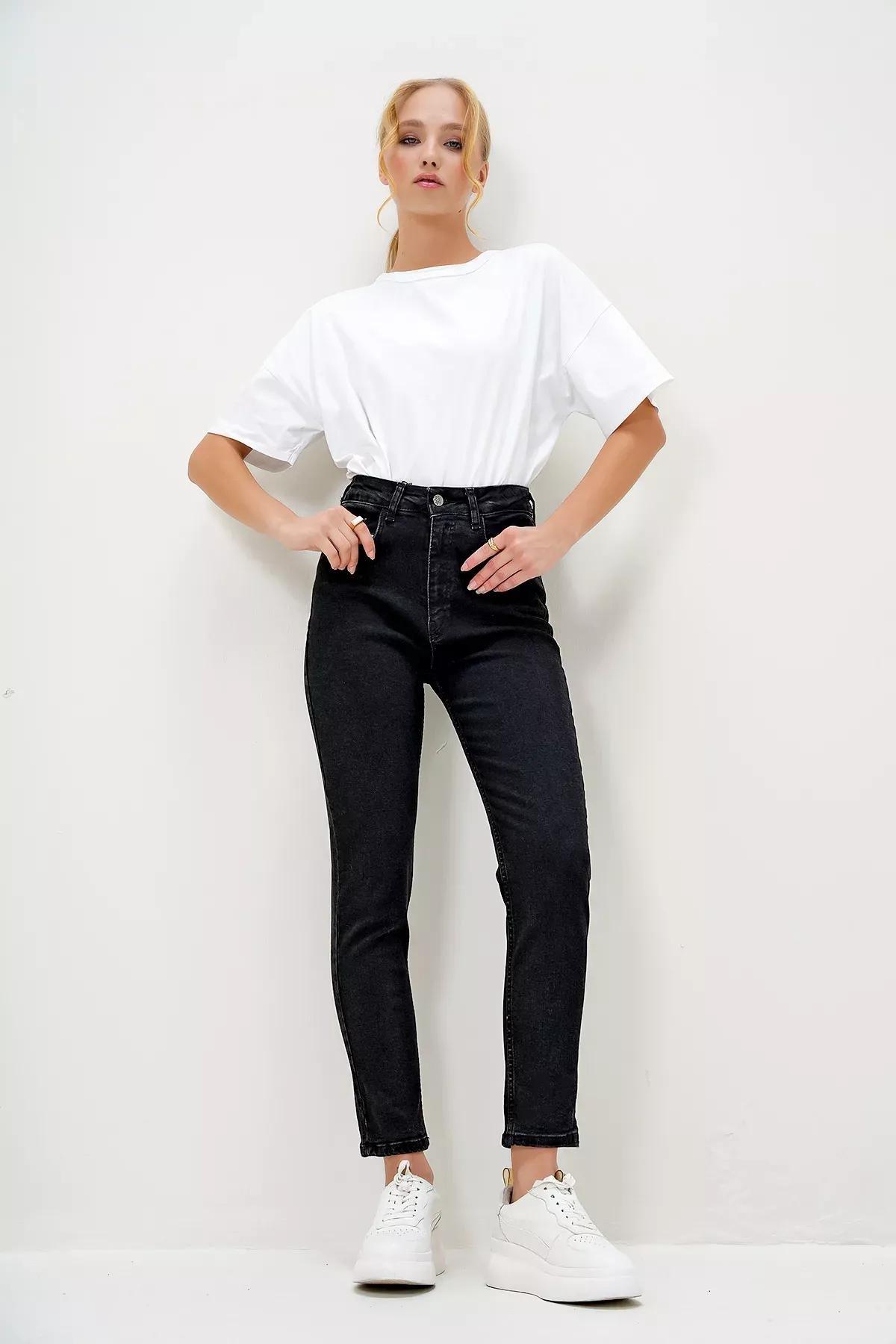 Black Washed Straight Leg Jeans, , large image number 2