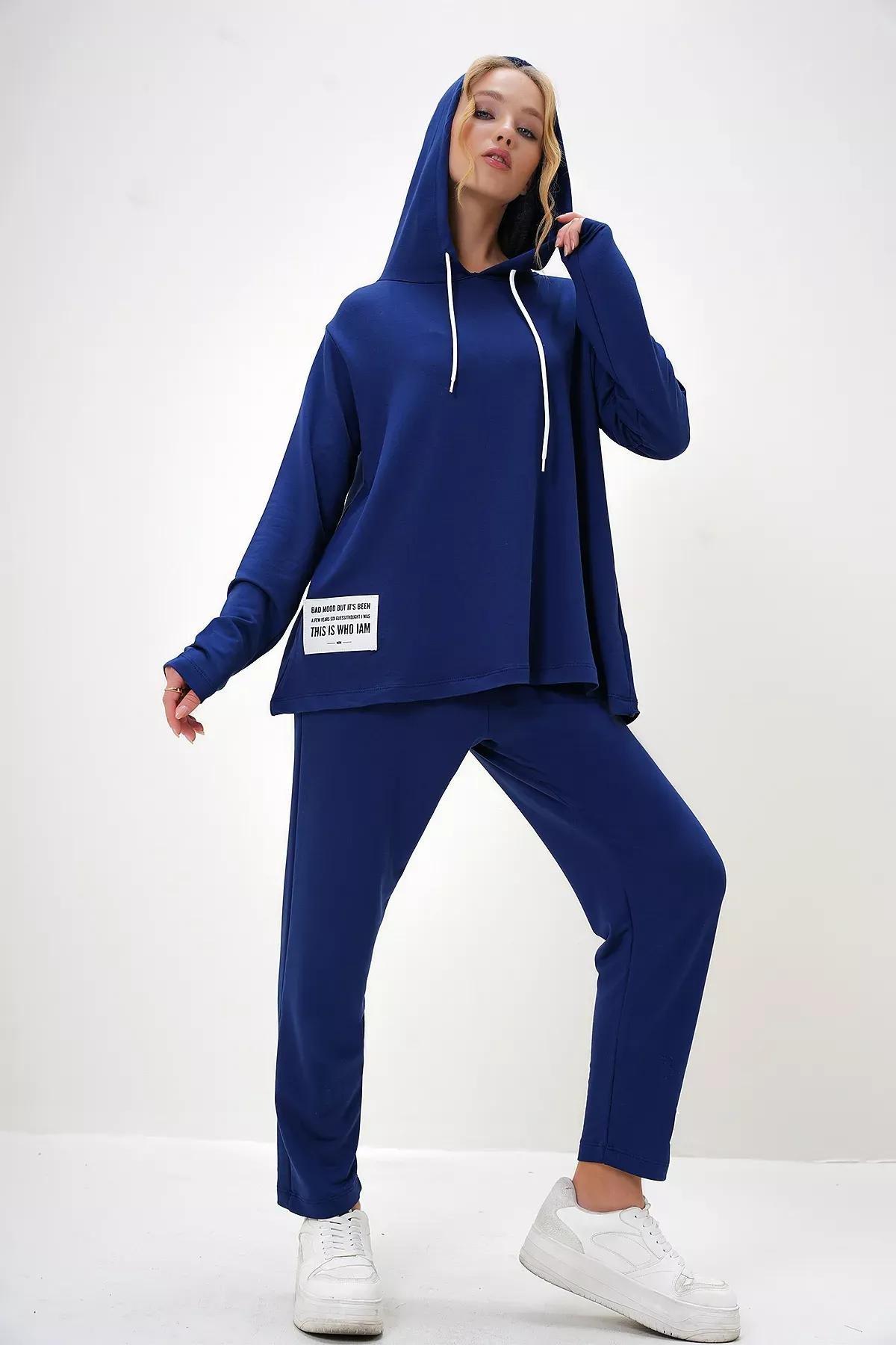 Blue Emblem Hooded Tracksuit, Sax, medium